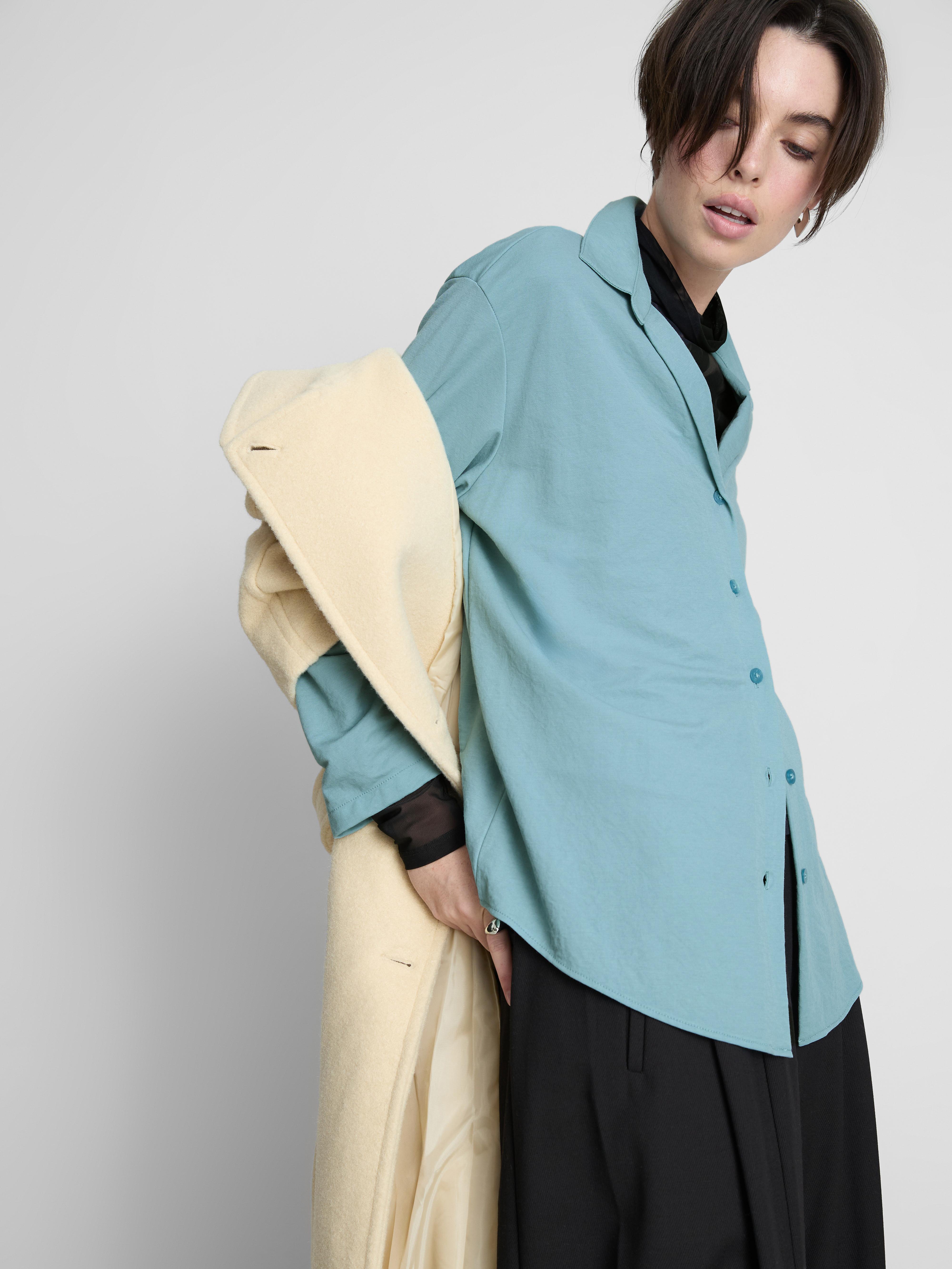 Curved Hem Relaxed Shirt