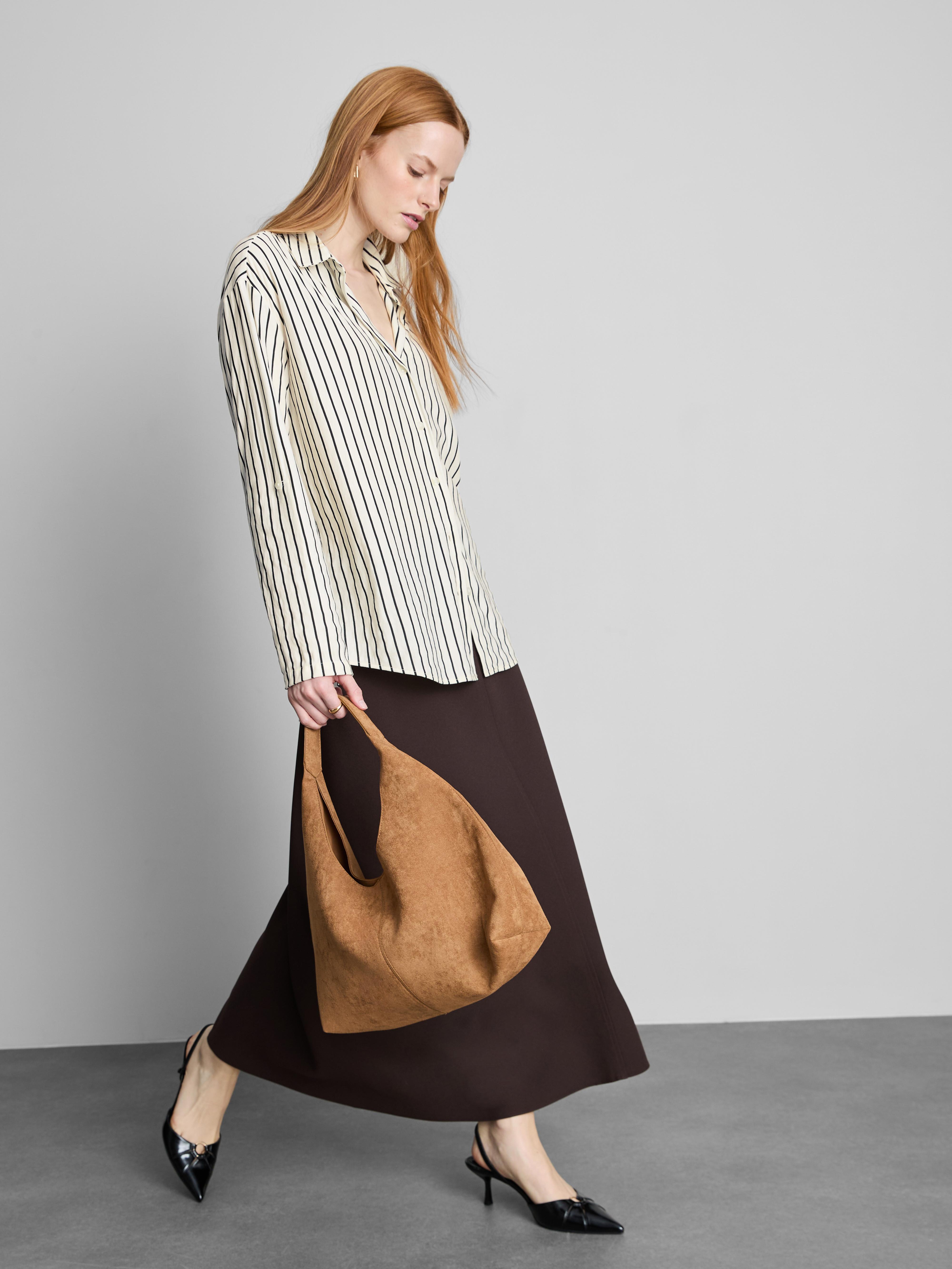 Curved Hem Relaxed Shirt