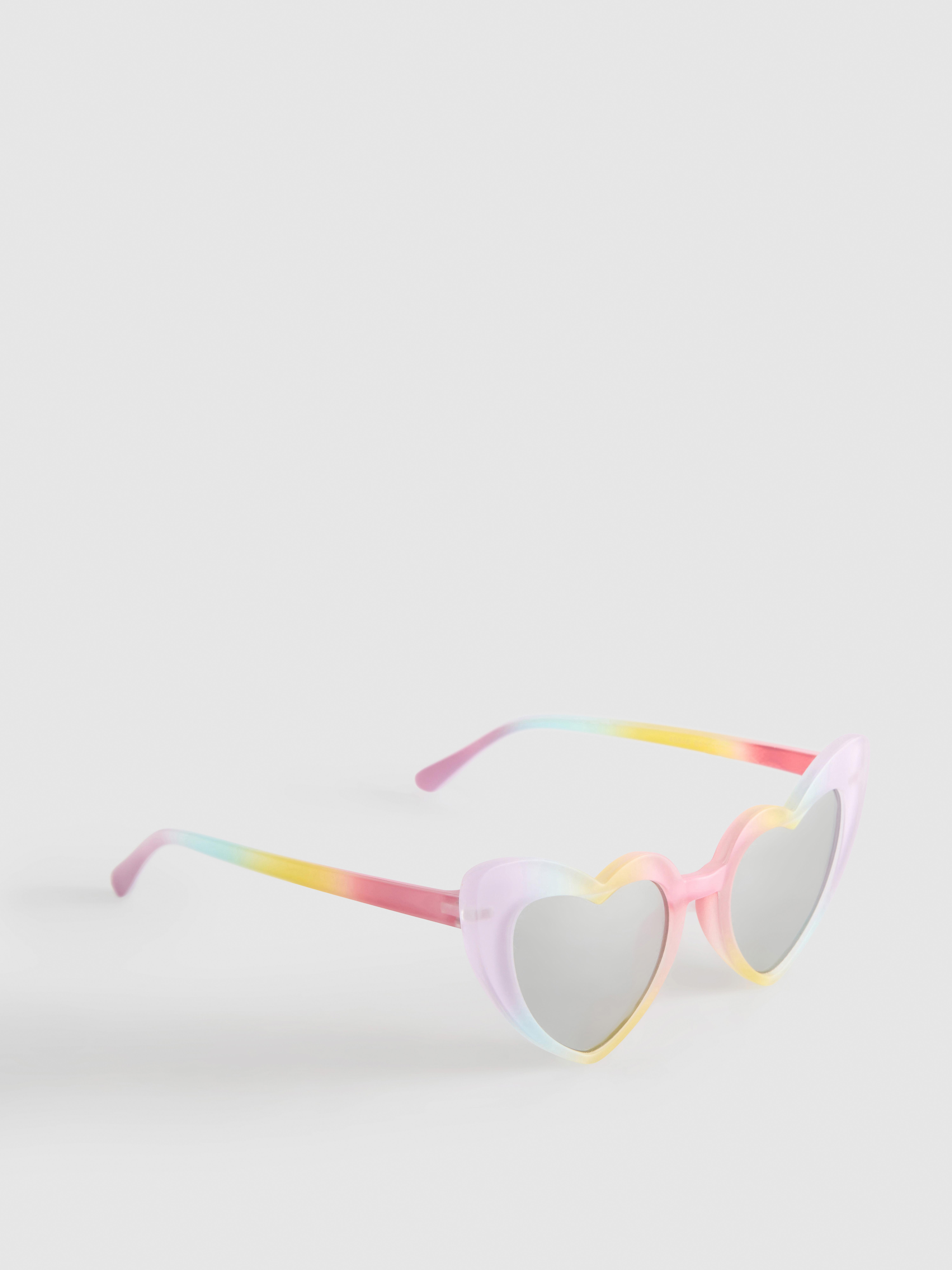 Okulary przeciwsłoneczne w serca typu „kocie oko”