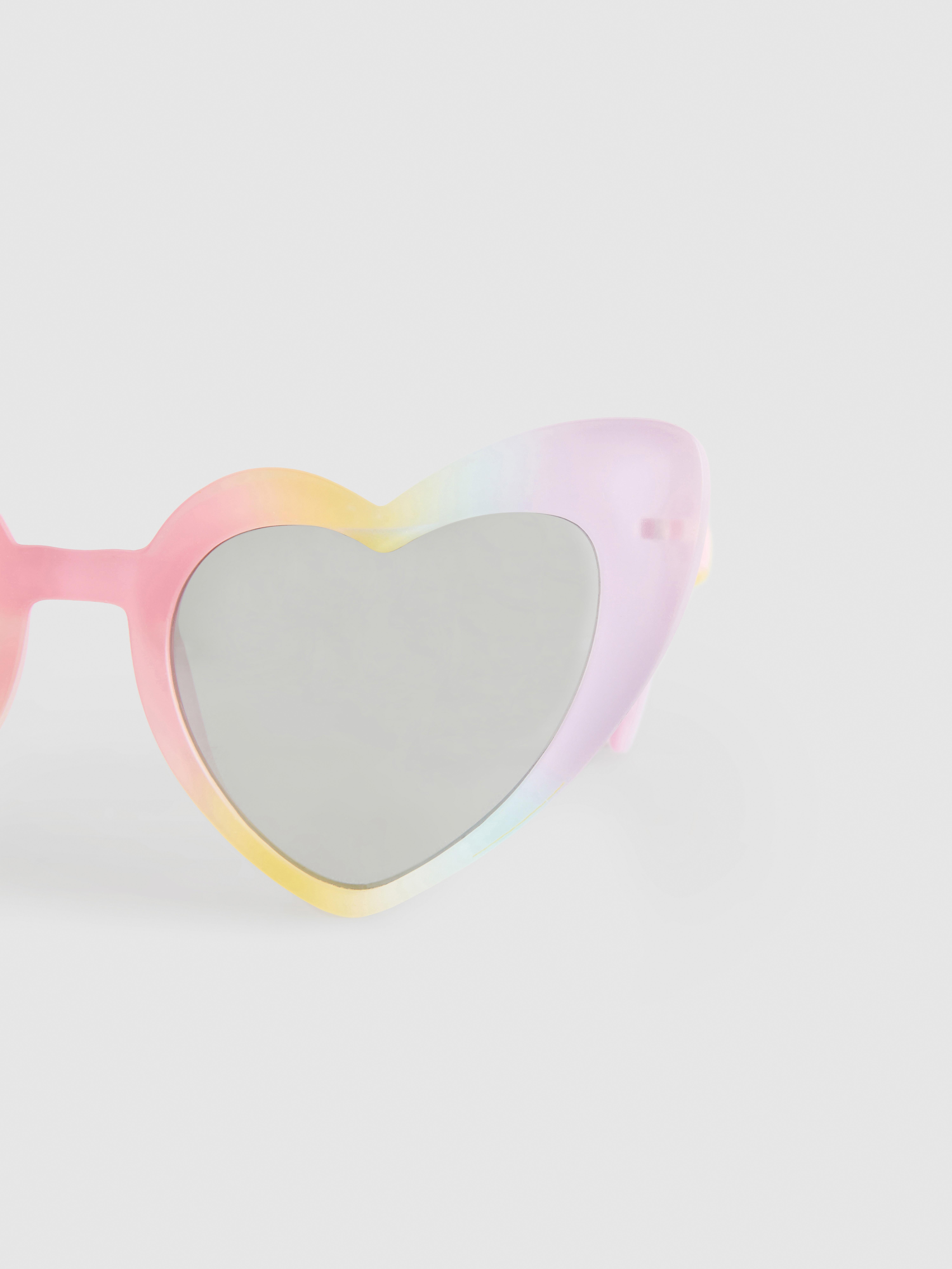 Okulary przeciwsłoneczne w serca typu „kocie oko”