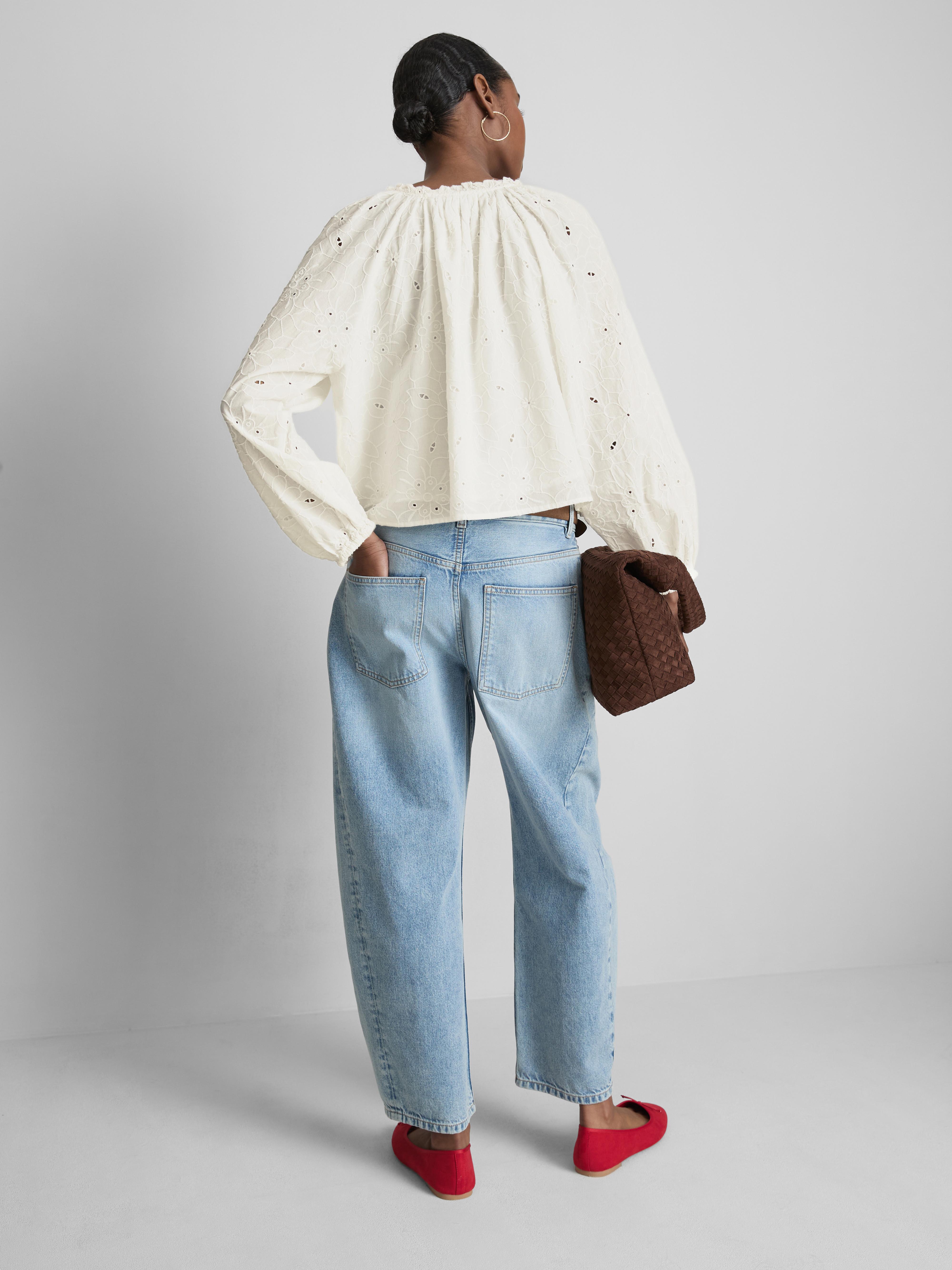 Geborduurde blouse met ballonmouwen