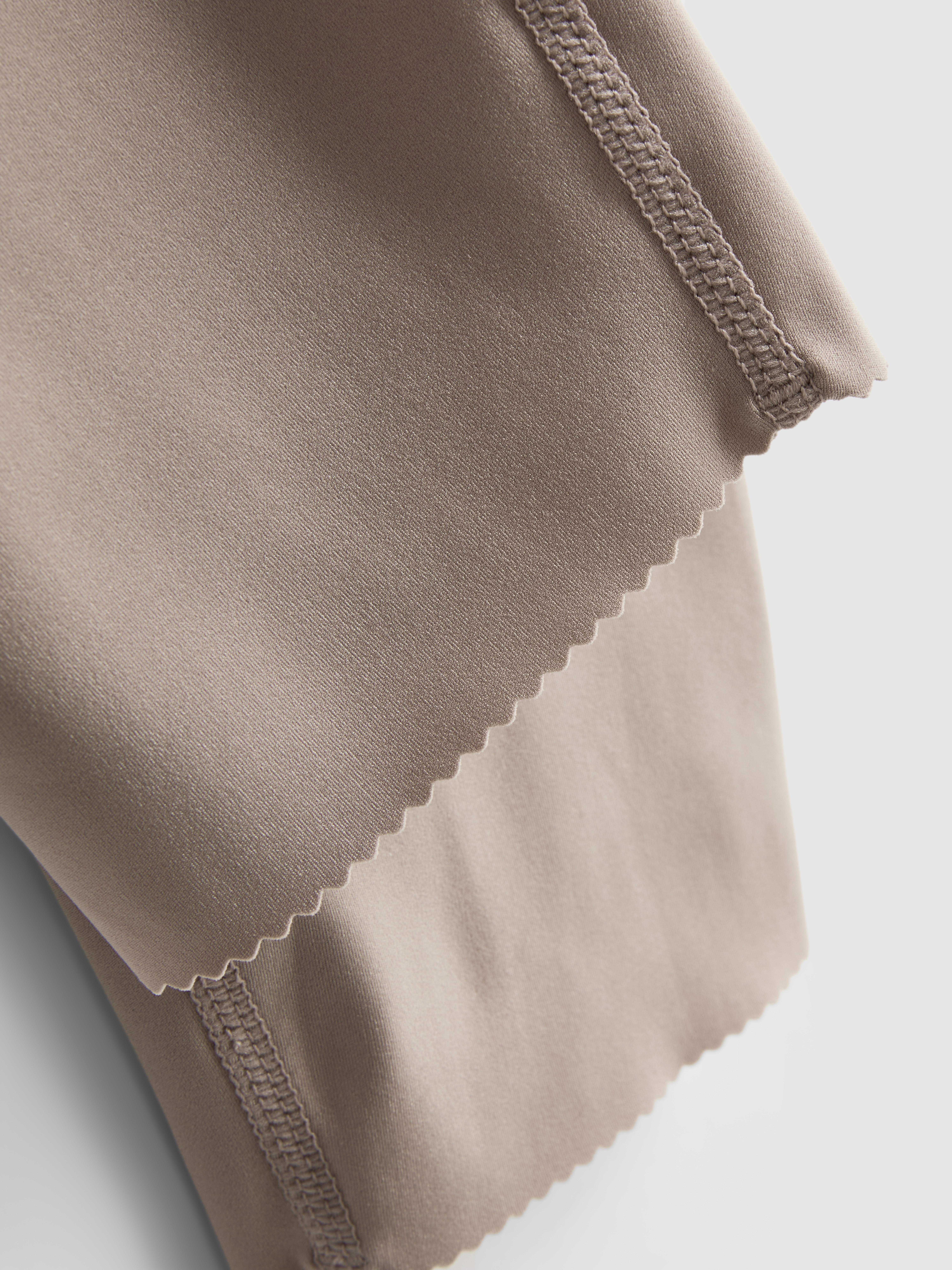 BodySculpt Performance Mid Rise Leggings