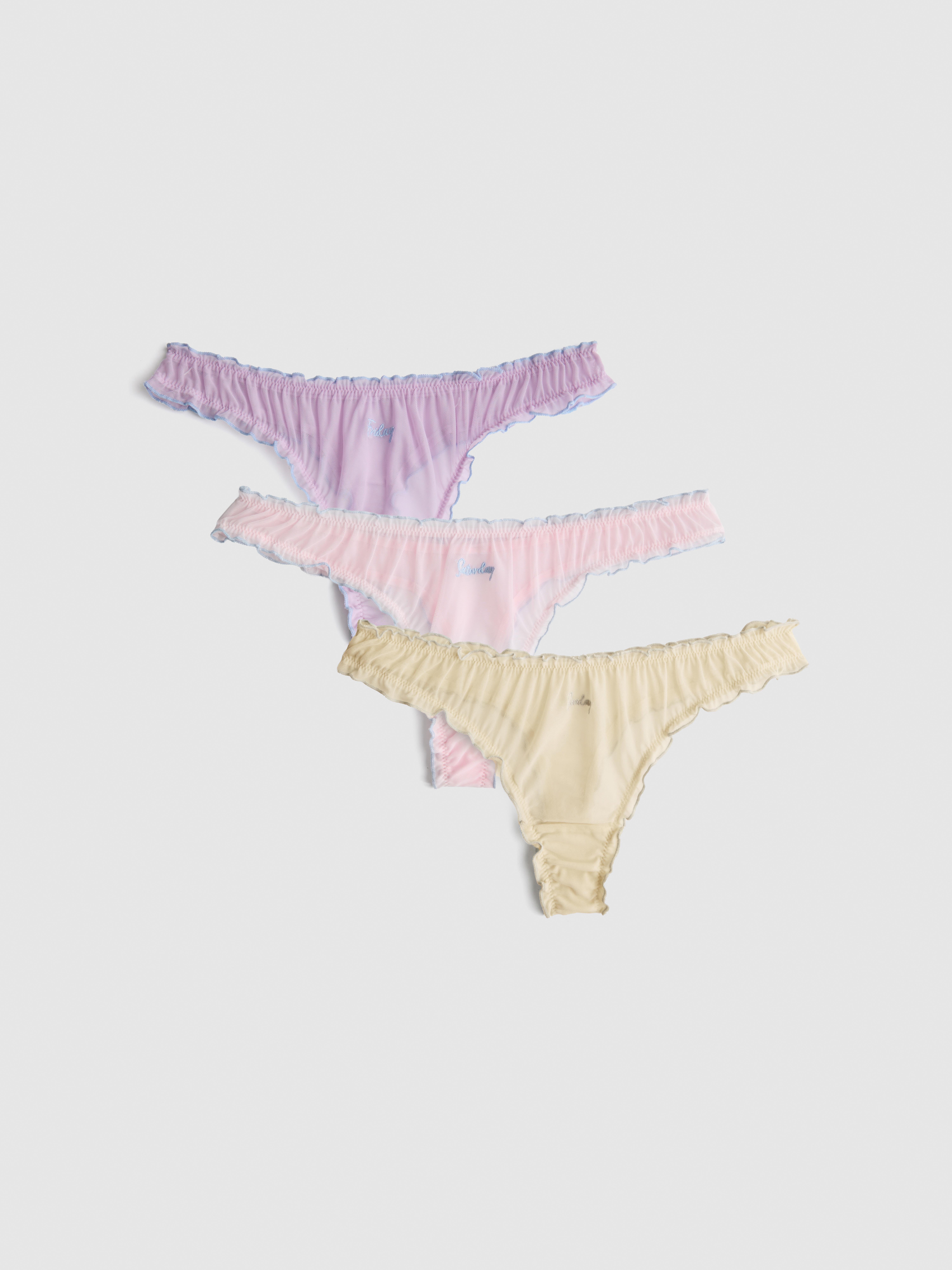 Pack 3 tangas bordadas malha folhos
