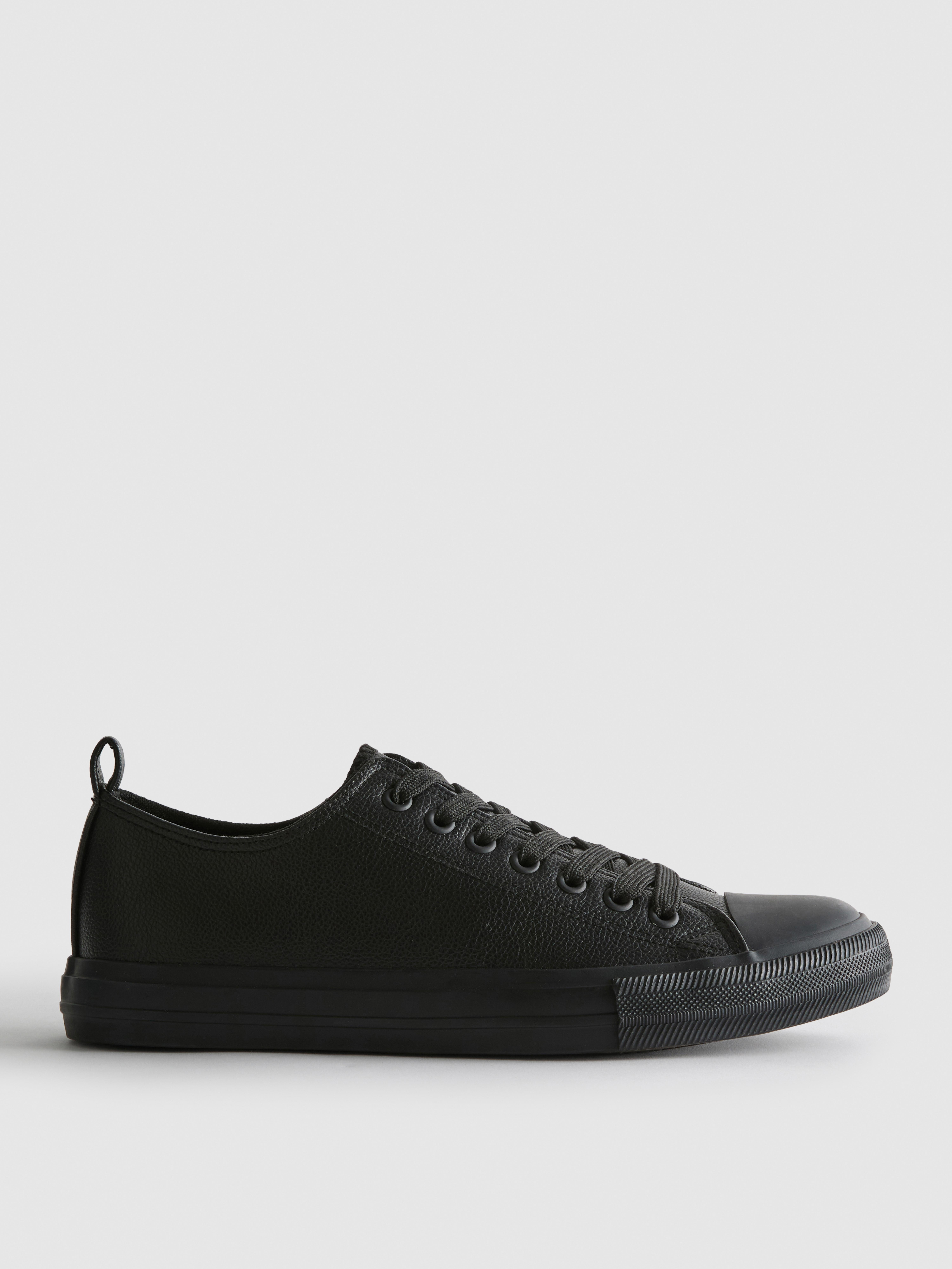 Low-Top-Sneaker