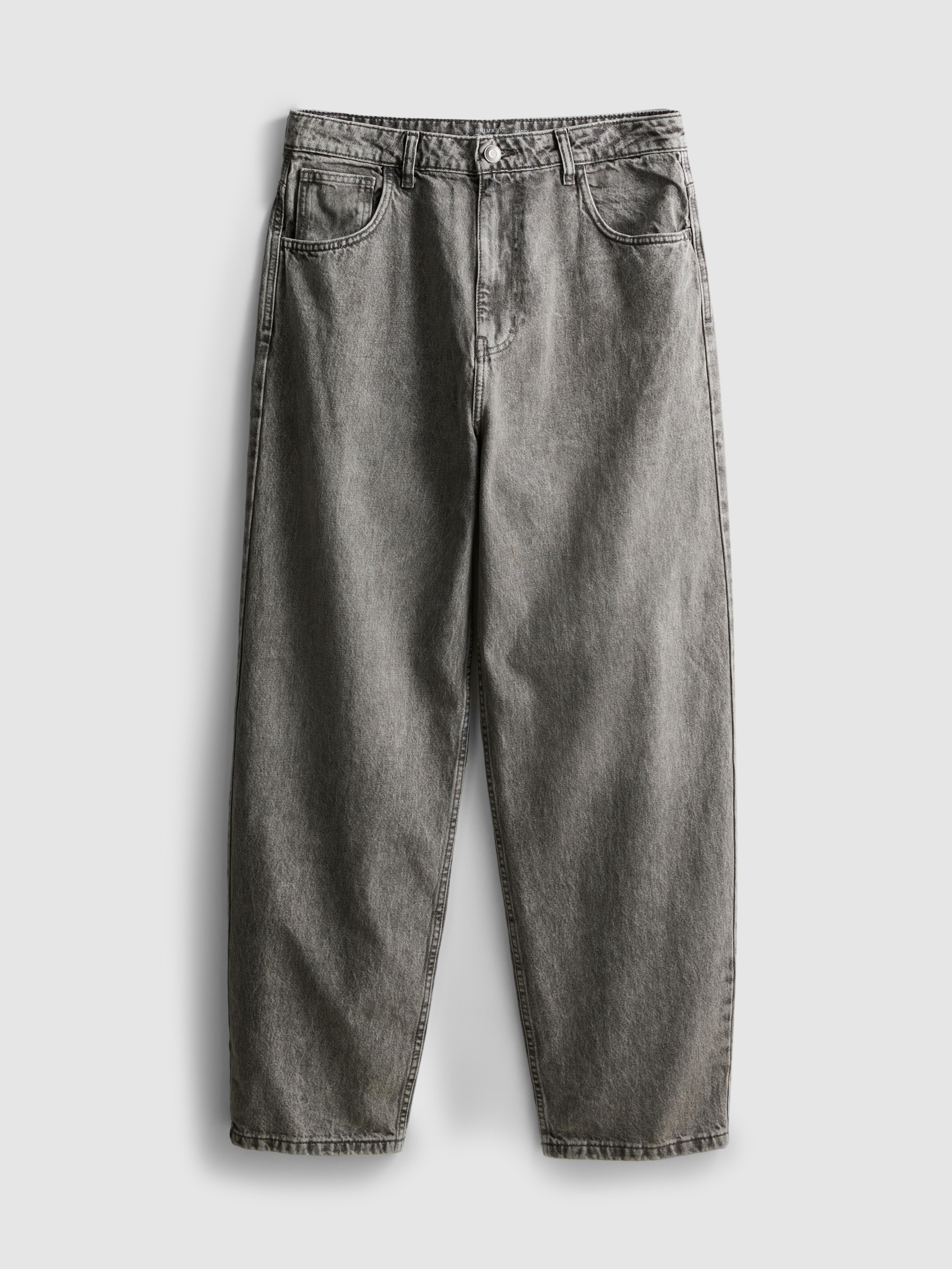 Mid-Rise Baggy Jeans