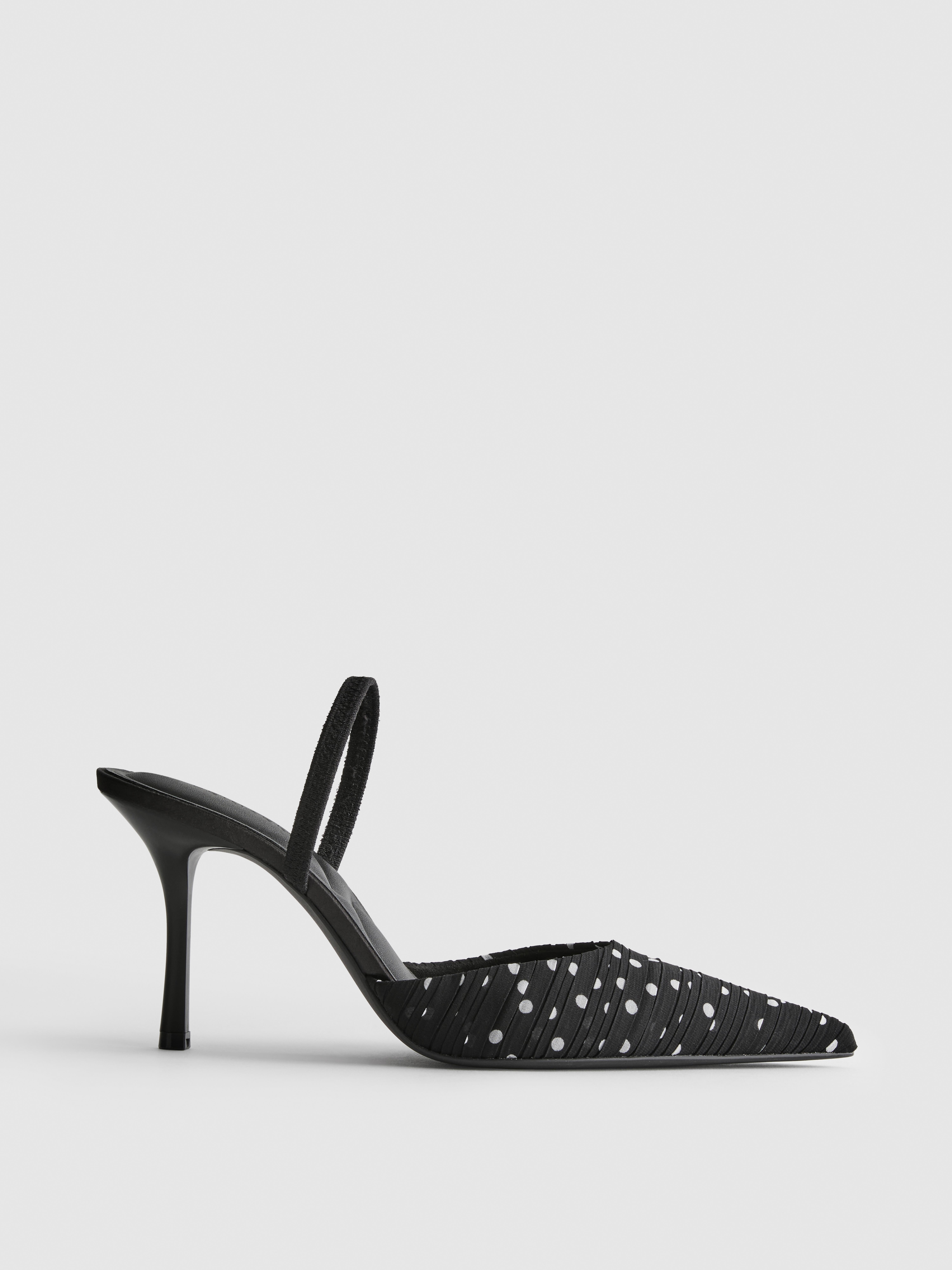 Women's Black Polka Dot Pointed Pumps