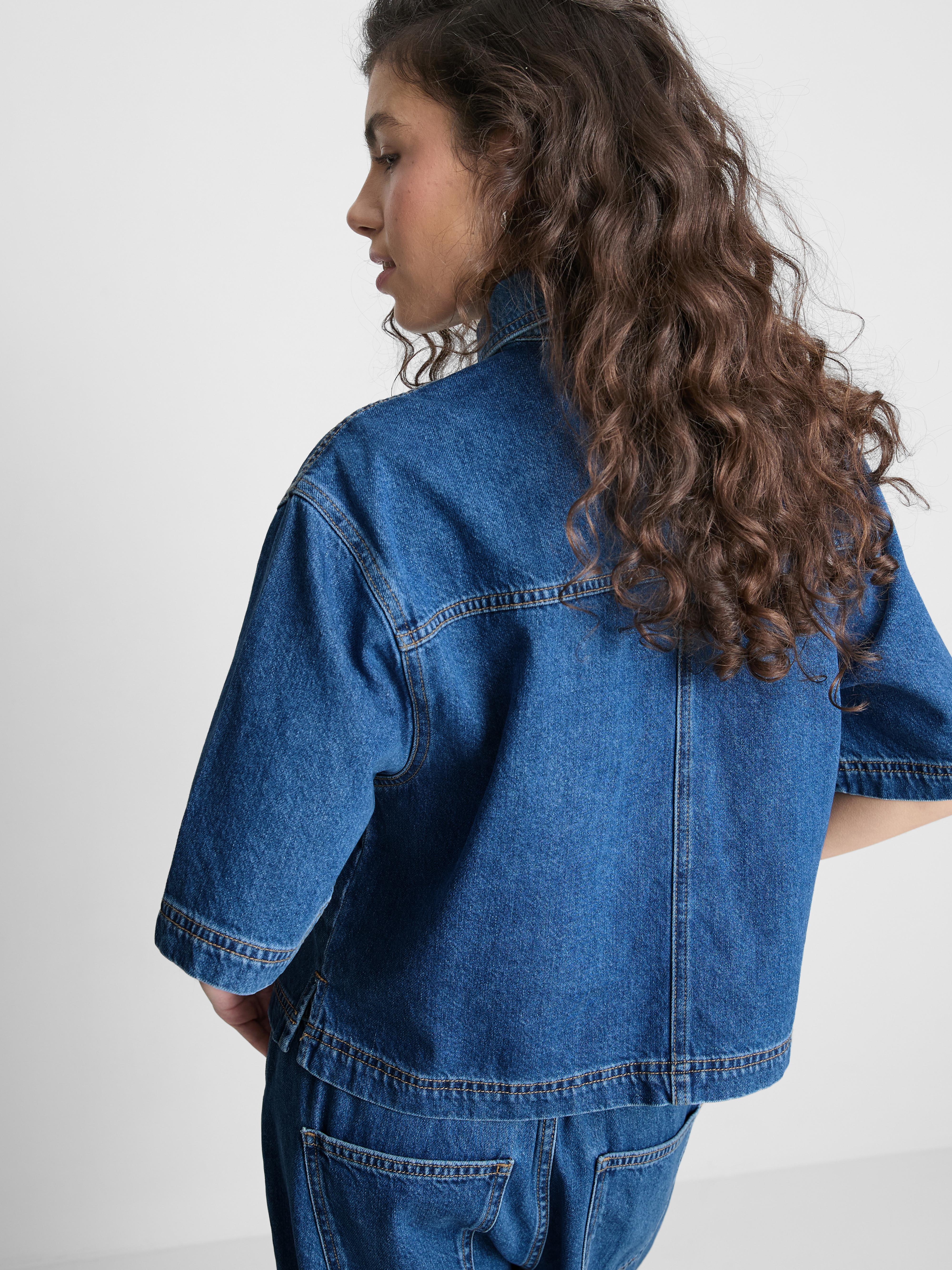 The Primark Scene | Cropped Denim Button-Down Shirt