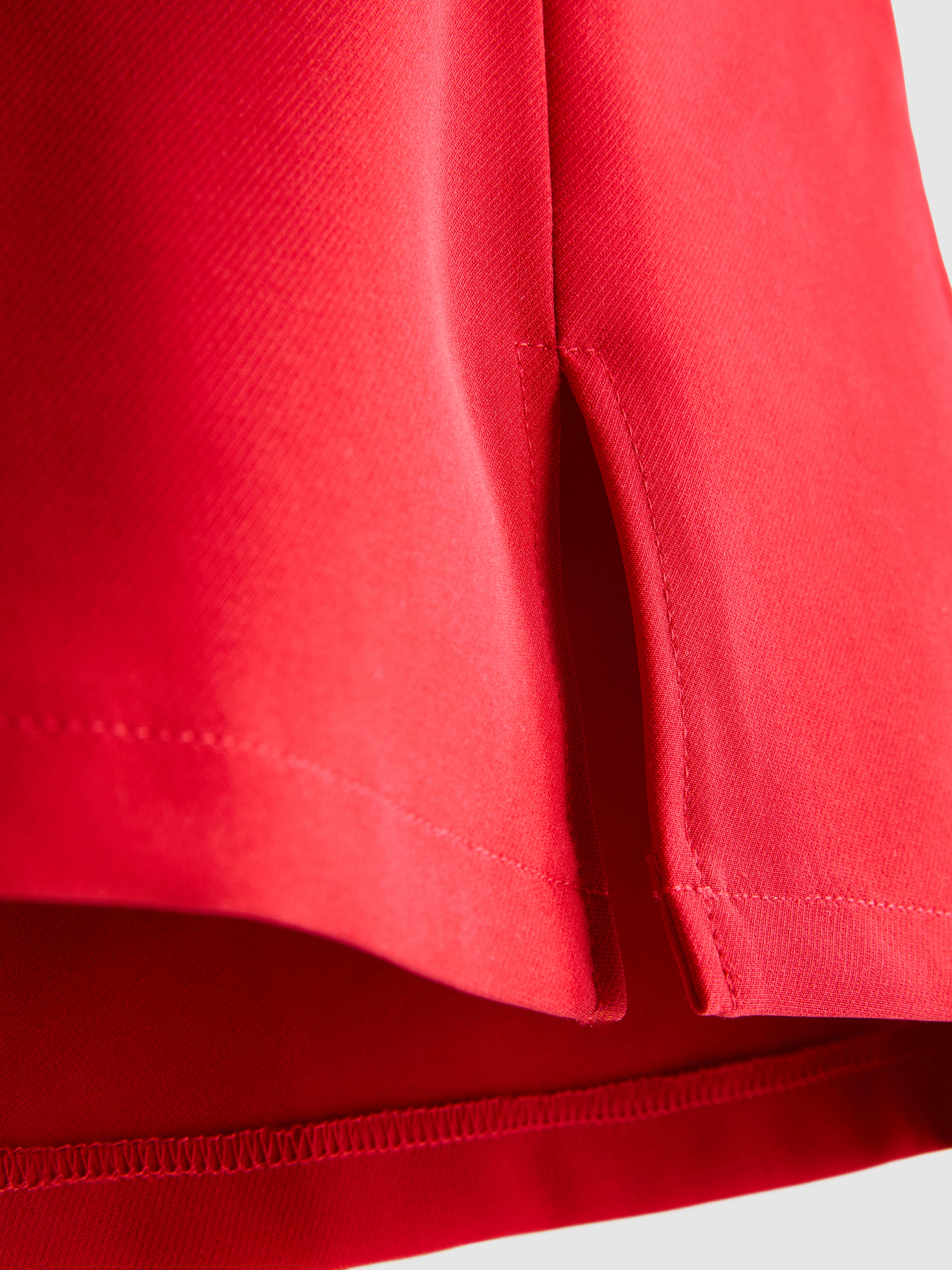 Women's Red Split Hem Mini Skirt