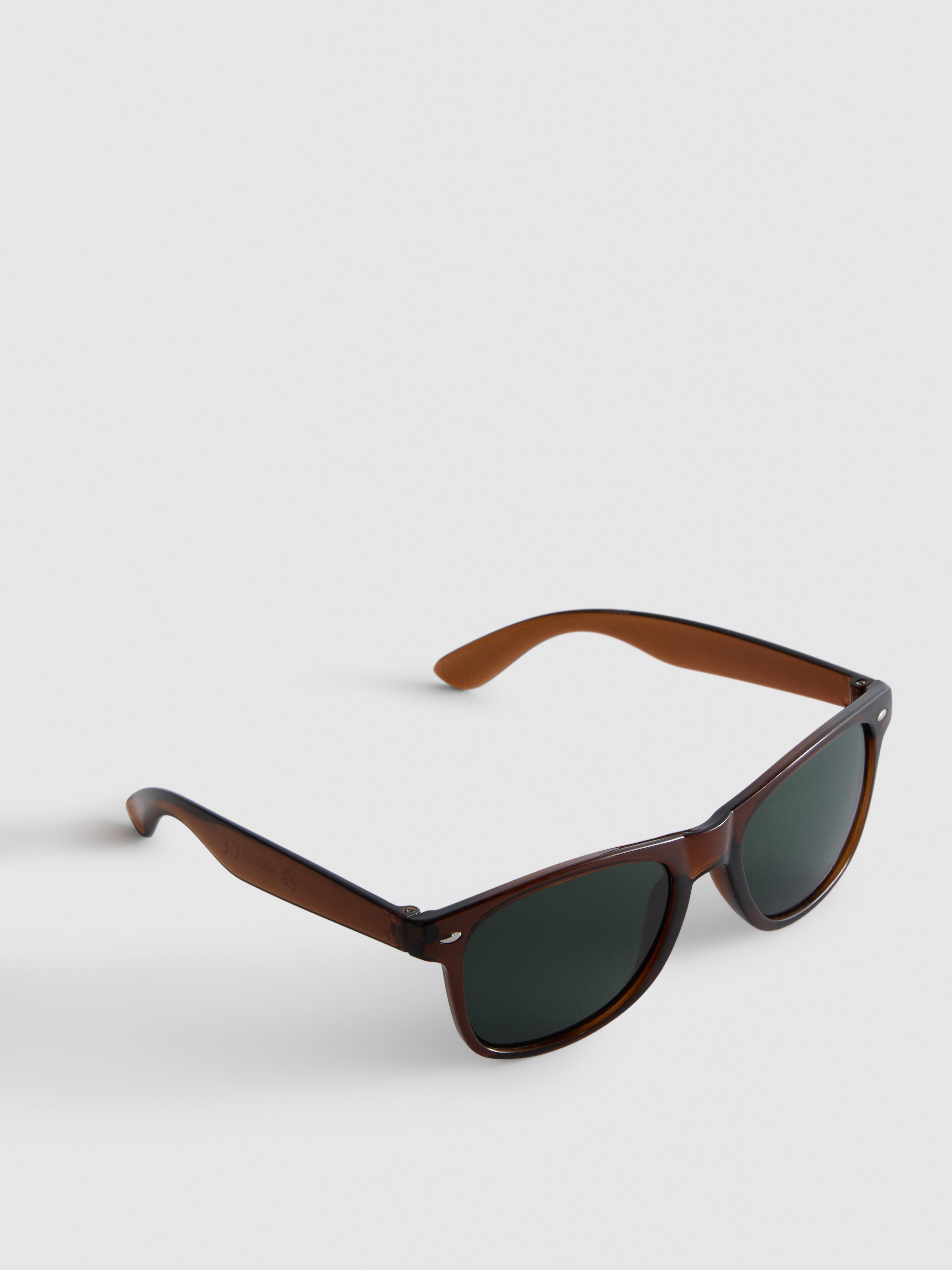 Óculos de sol armação retangular