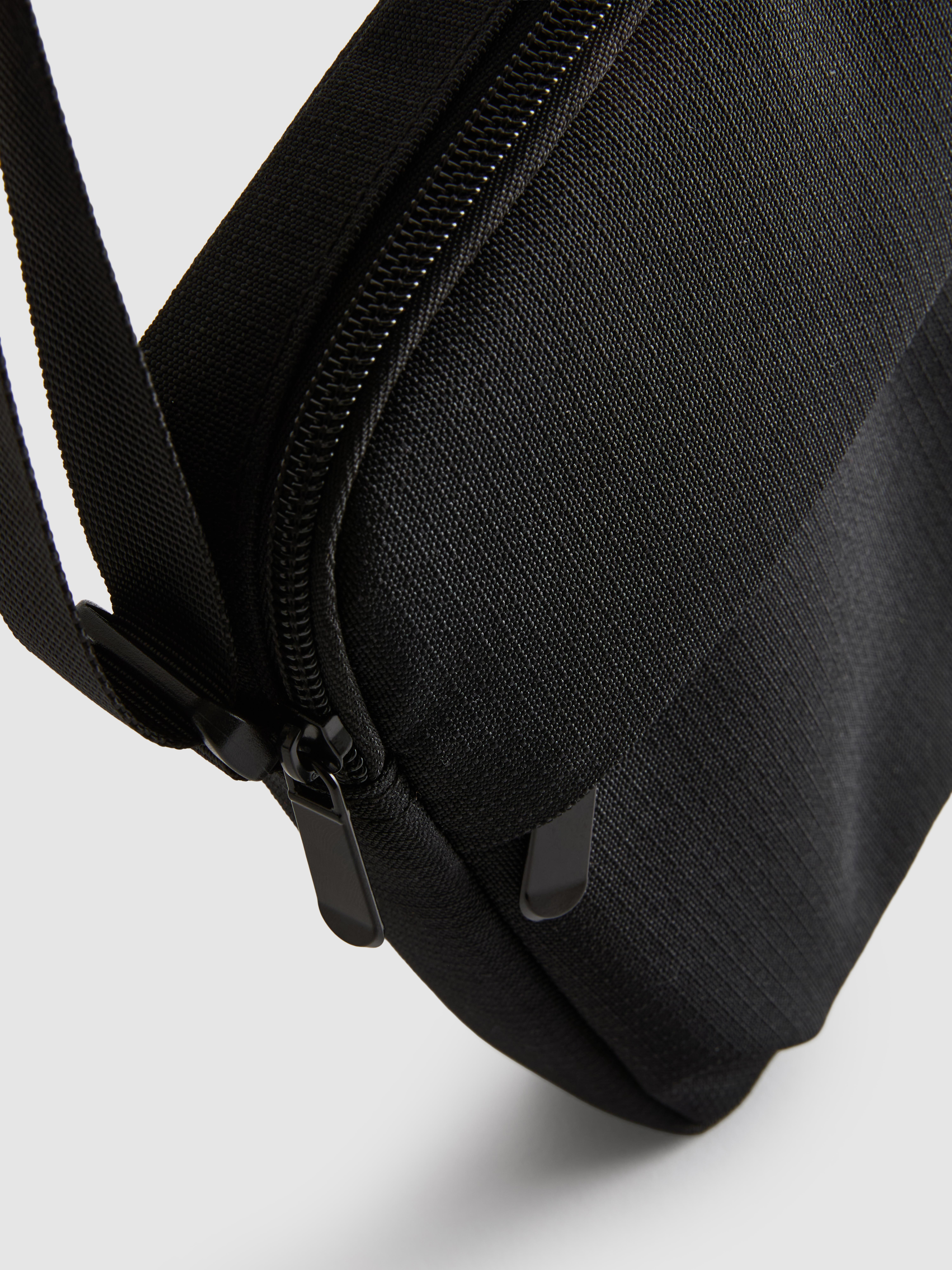 Essential Crossbody Purse