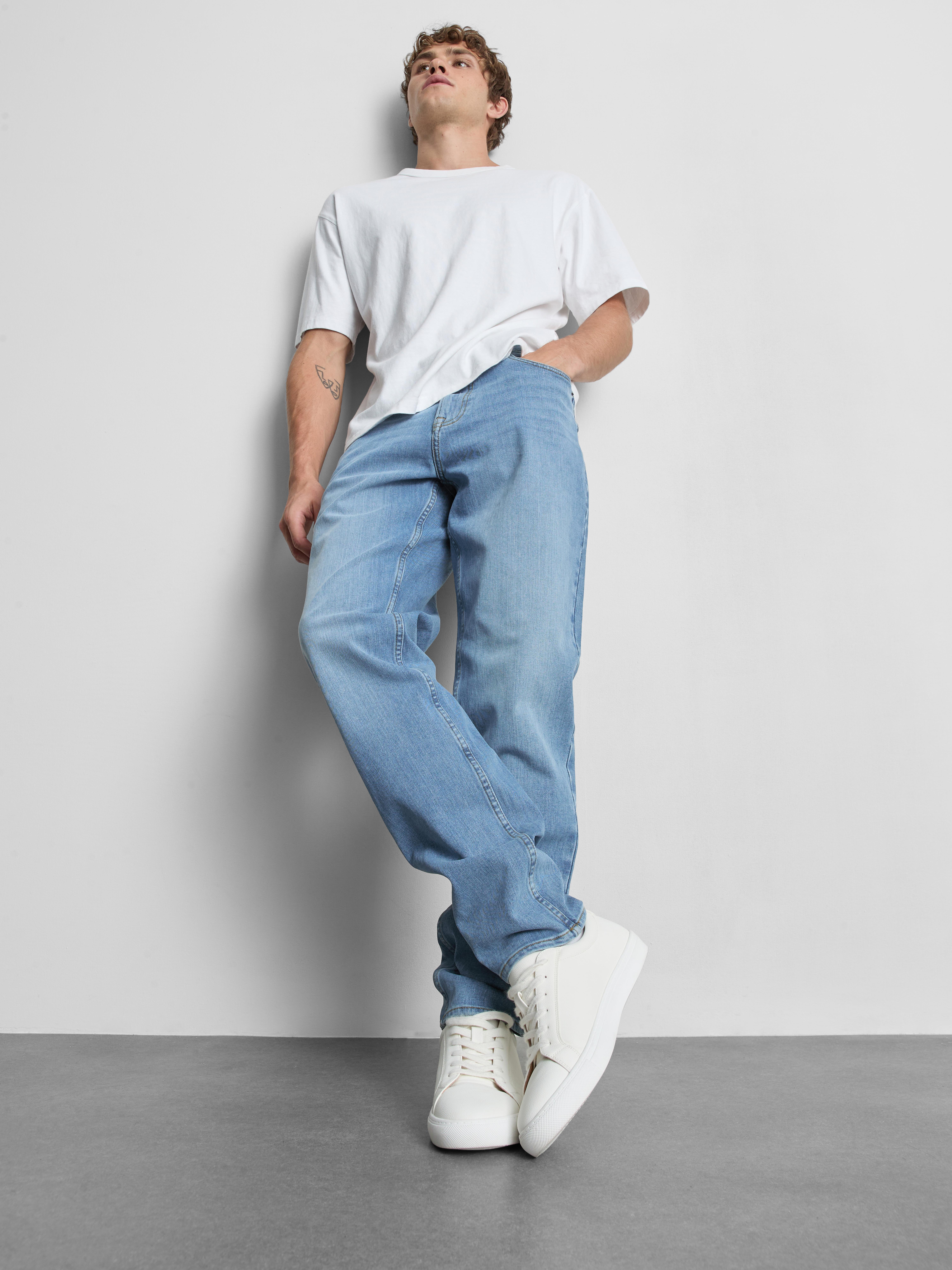 Mid-Rise Slim Fit Jeans