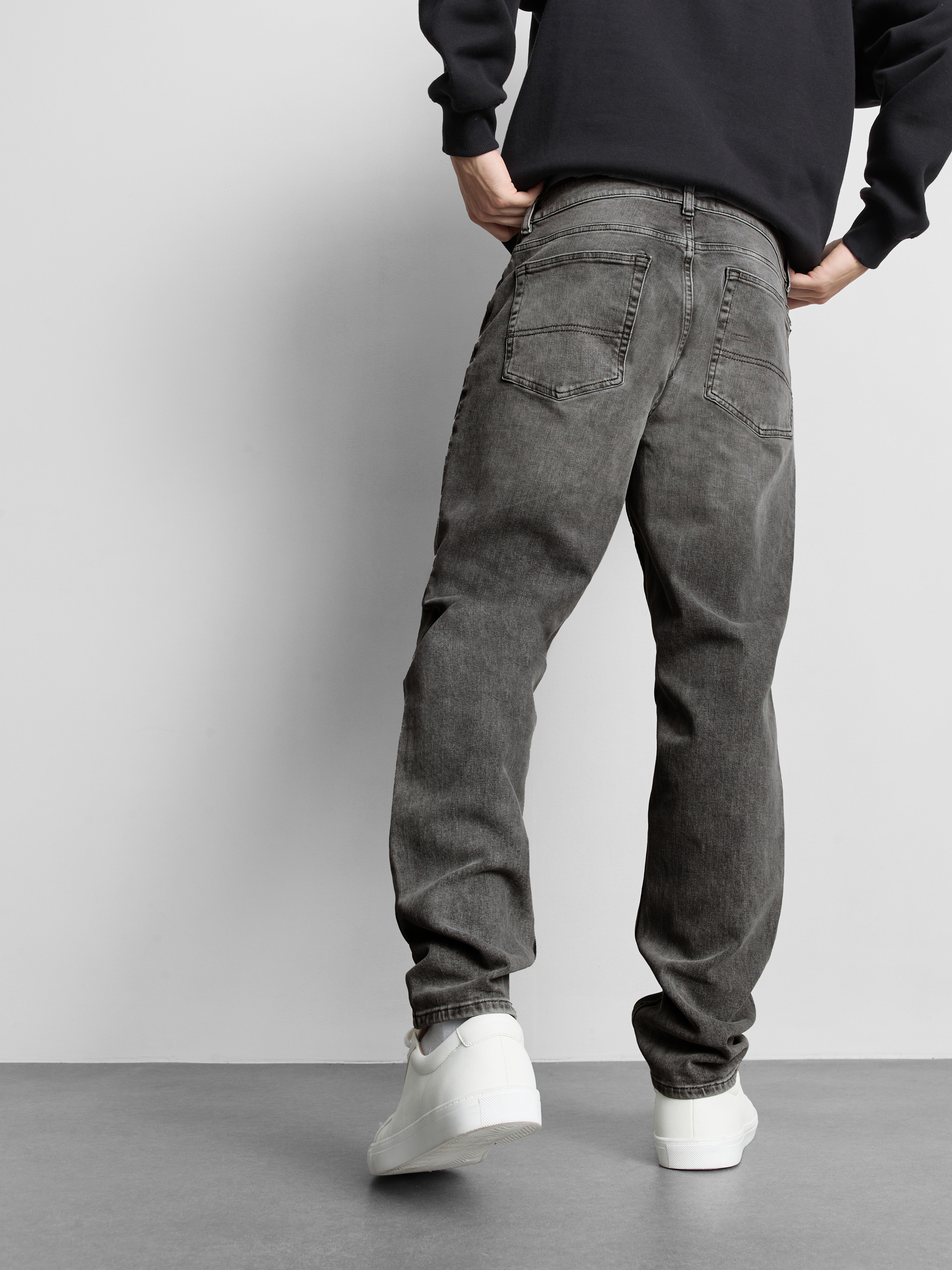 Mid-Rise Slim Fit Jeans