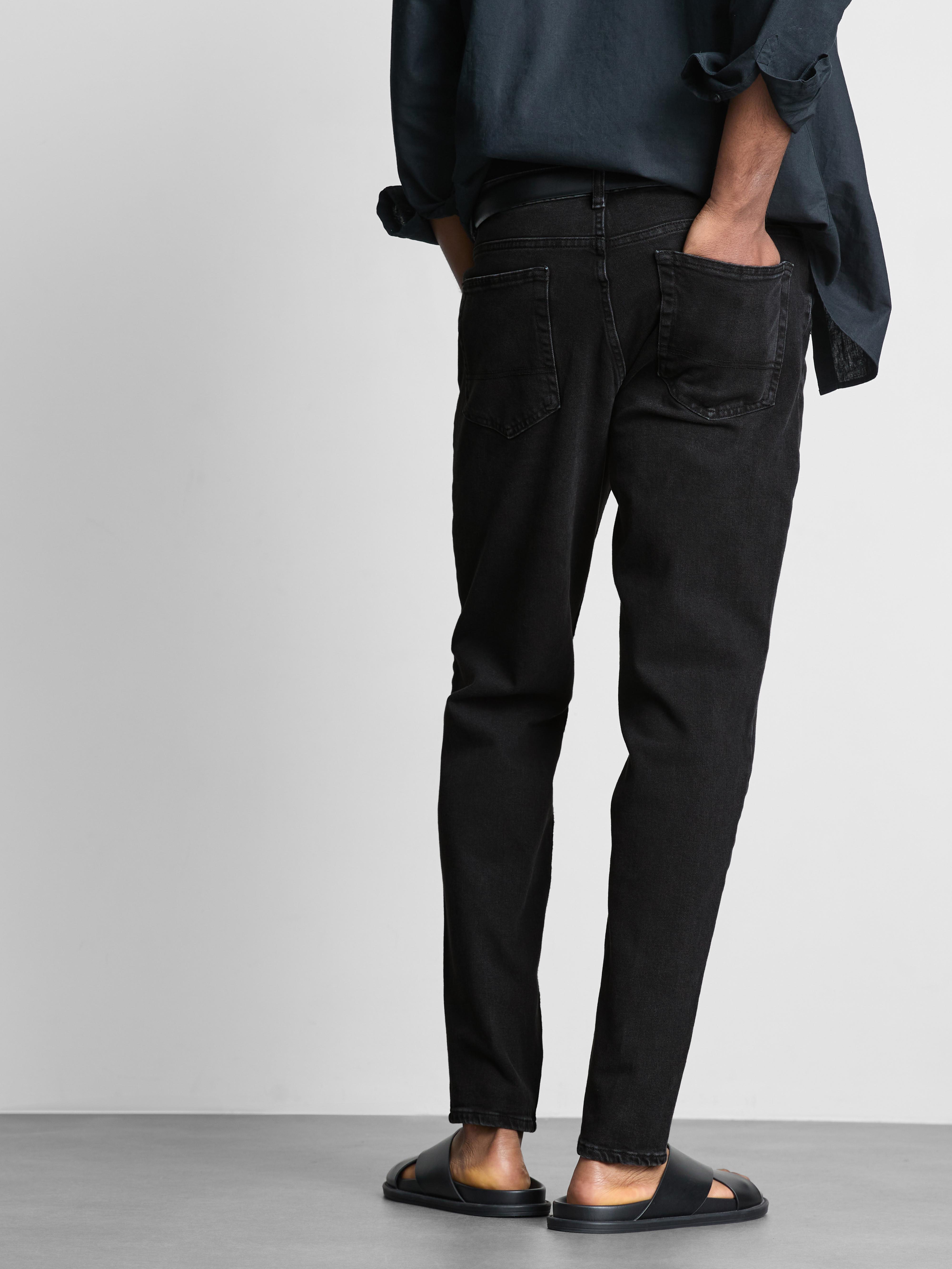 Mid-Rise Slim Fit Jeans