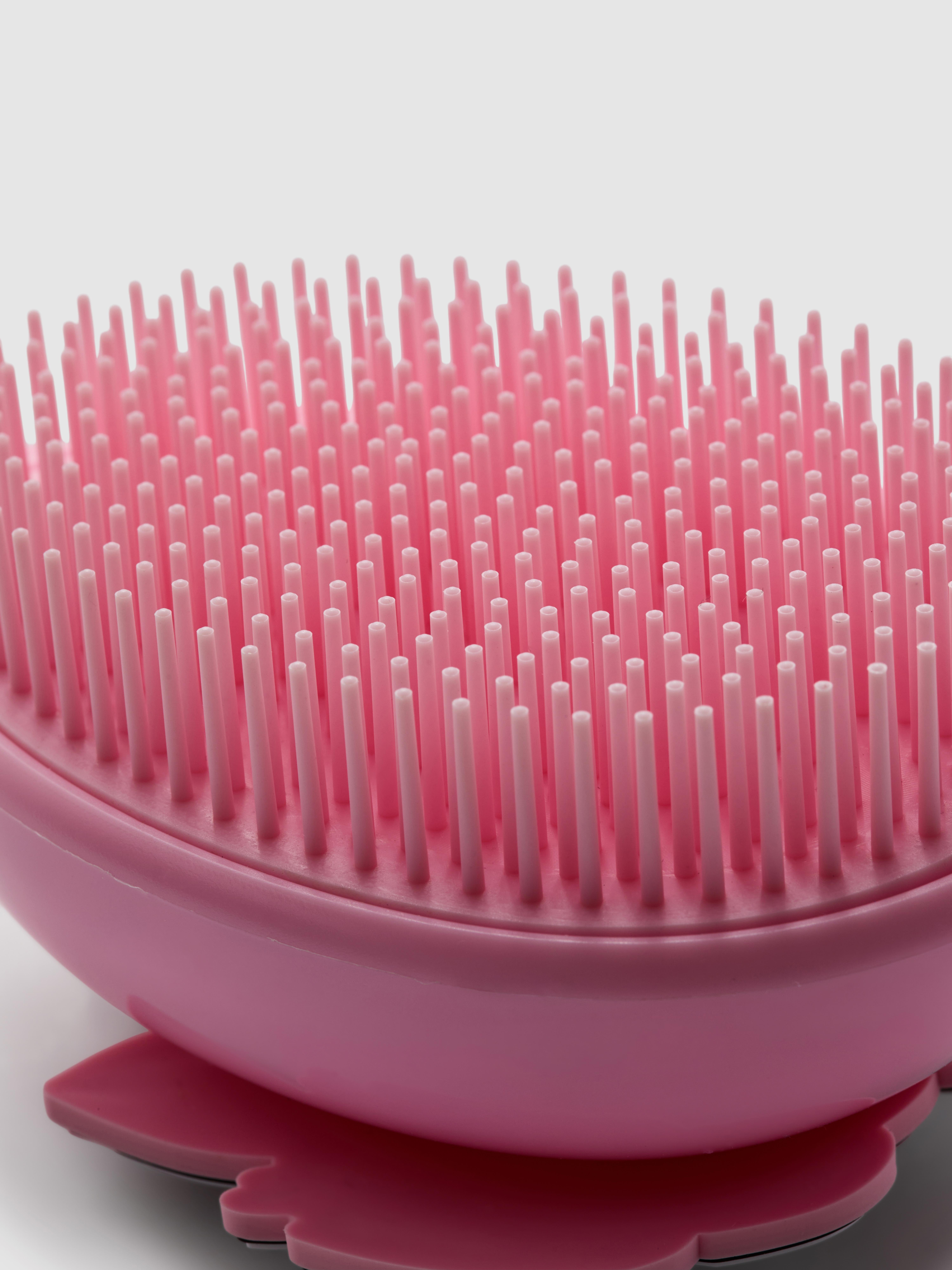 Disney’s The Aristocats Marie Handheld Detangling Hair Brush