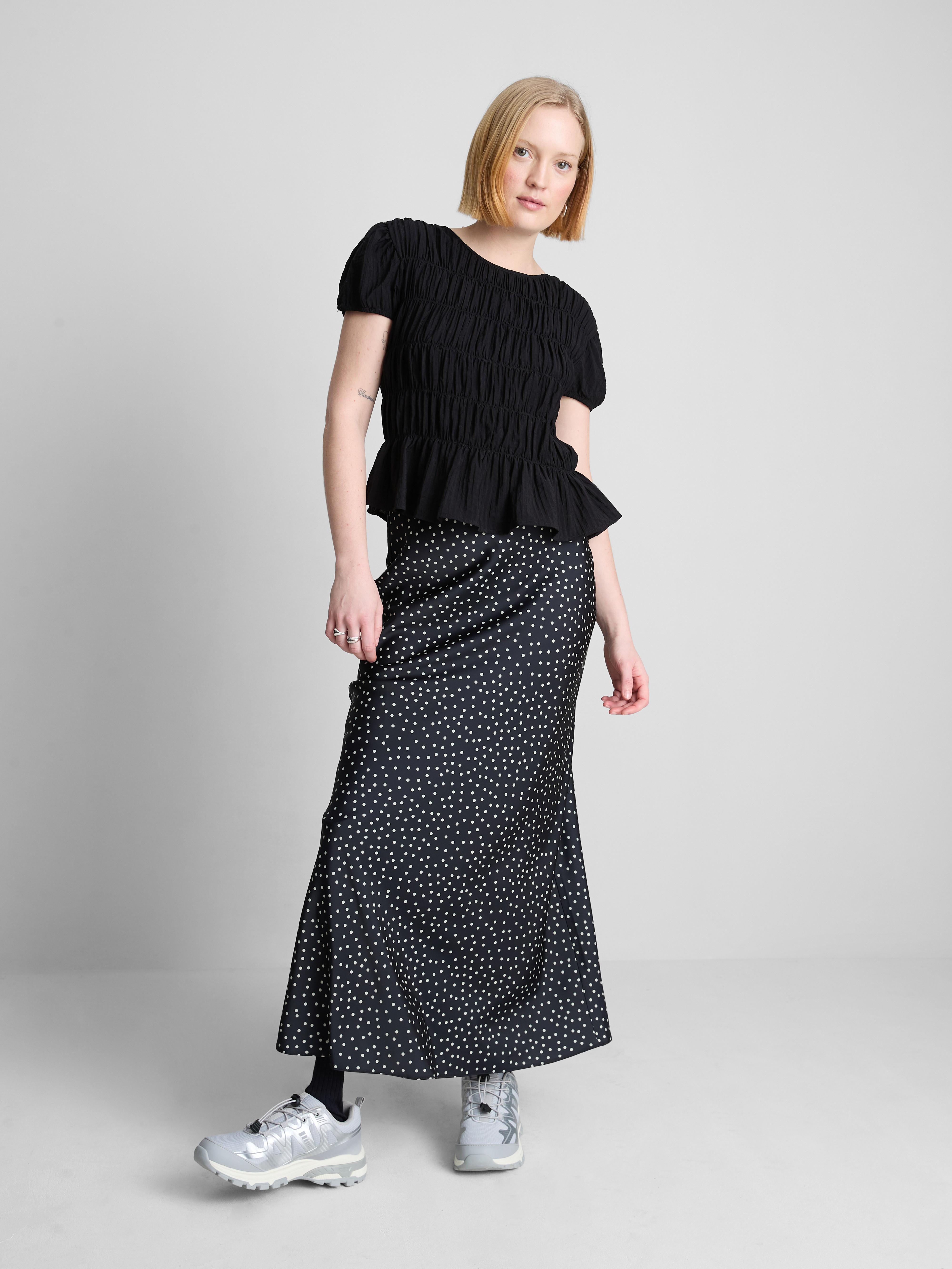 Maglia a maniche corte arricciata