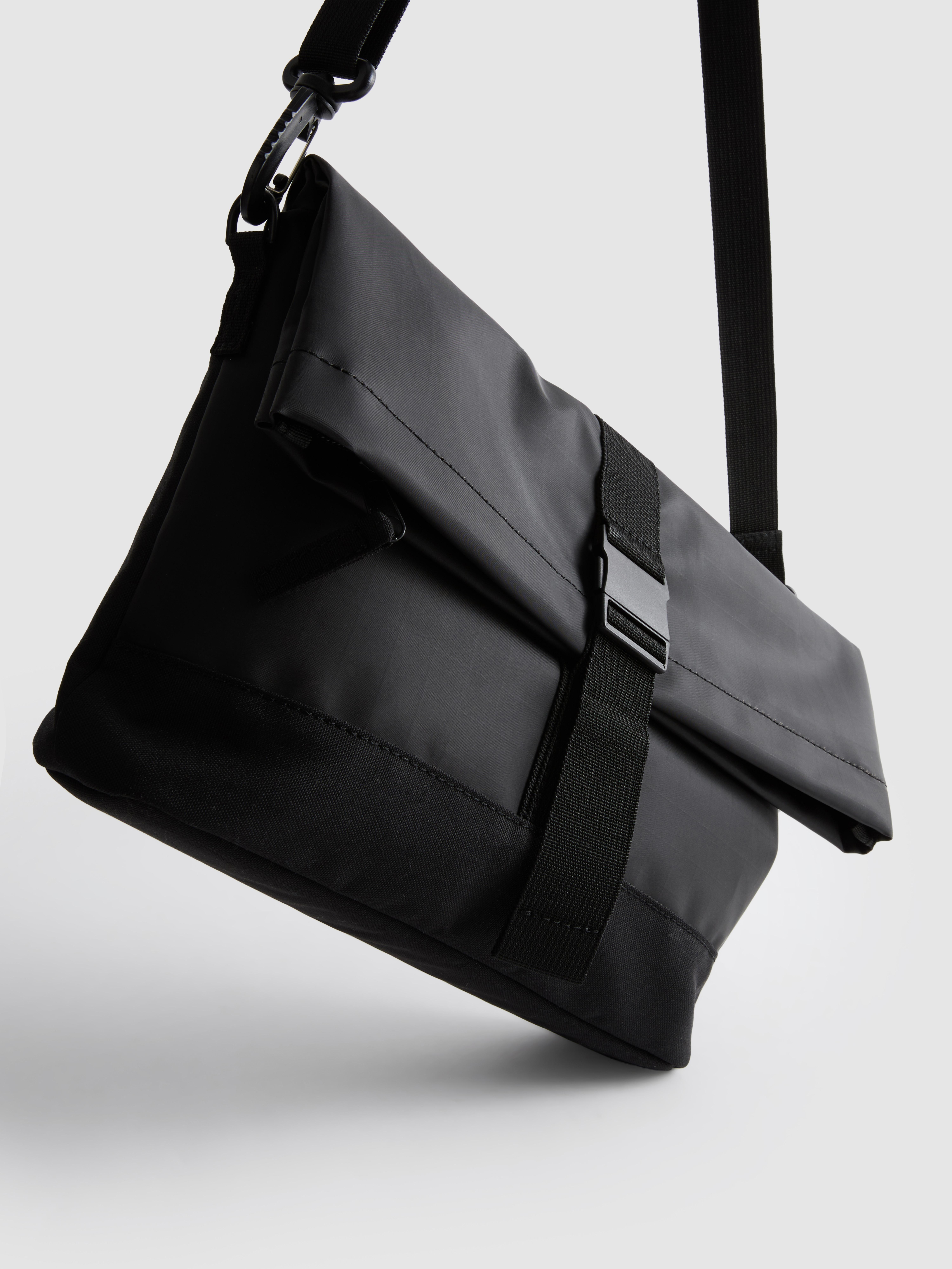 Buckle-Fastening Crossbody Purse