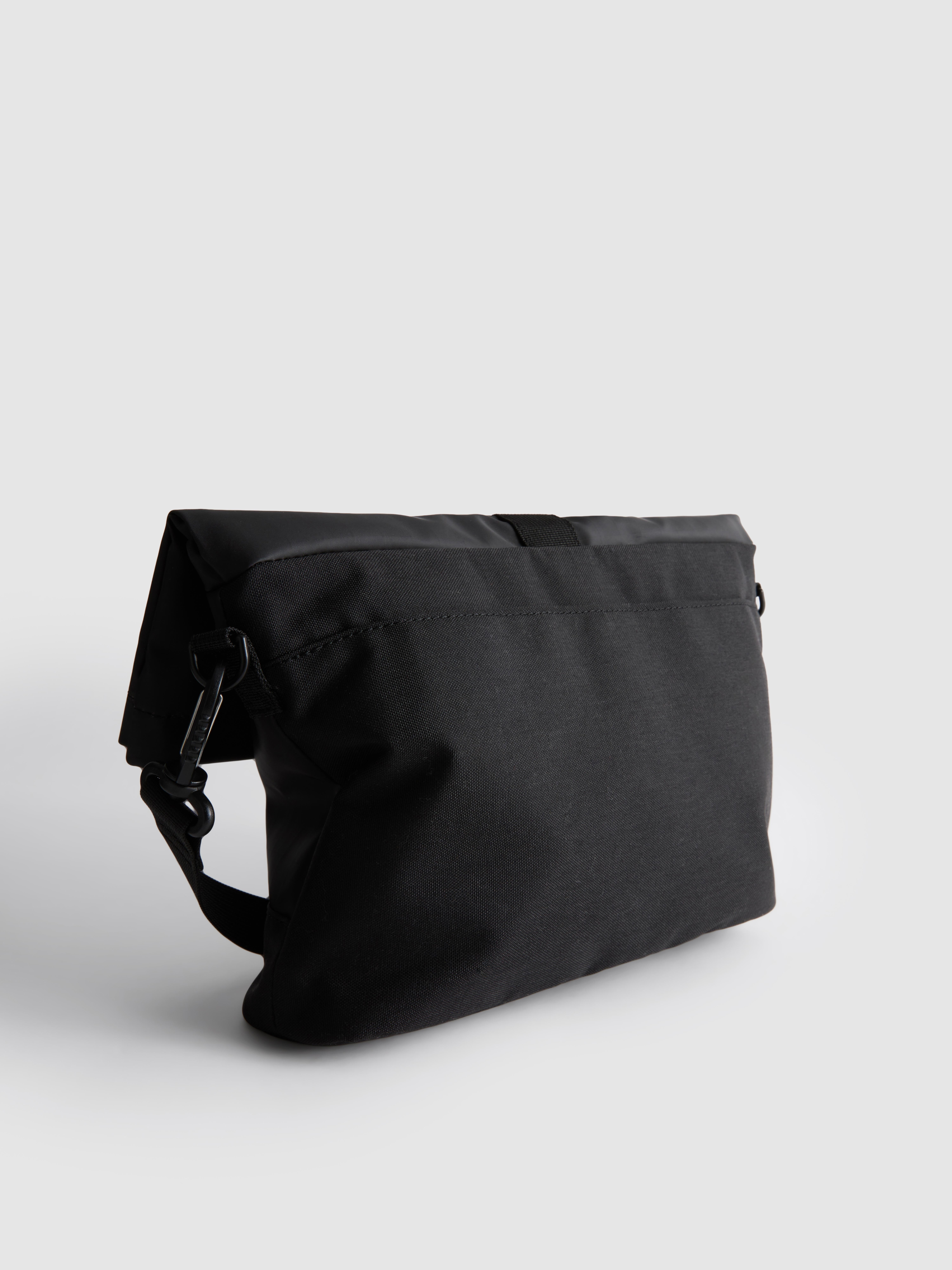 Buckle-Fastening Crossbody Purse