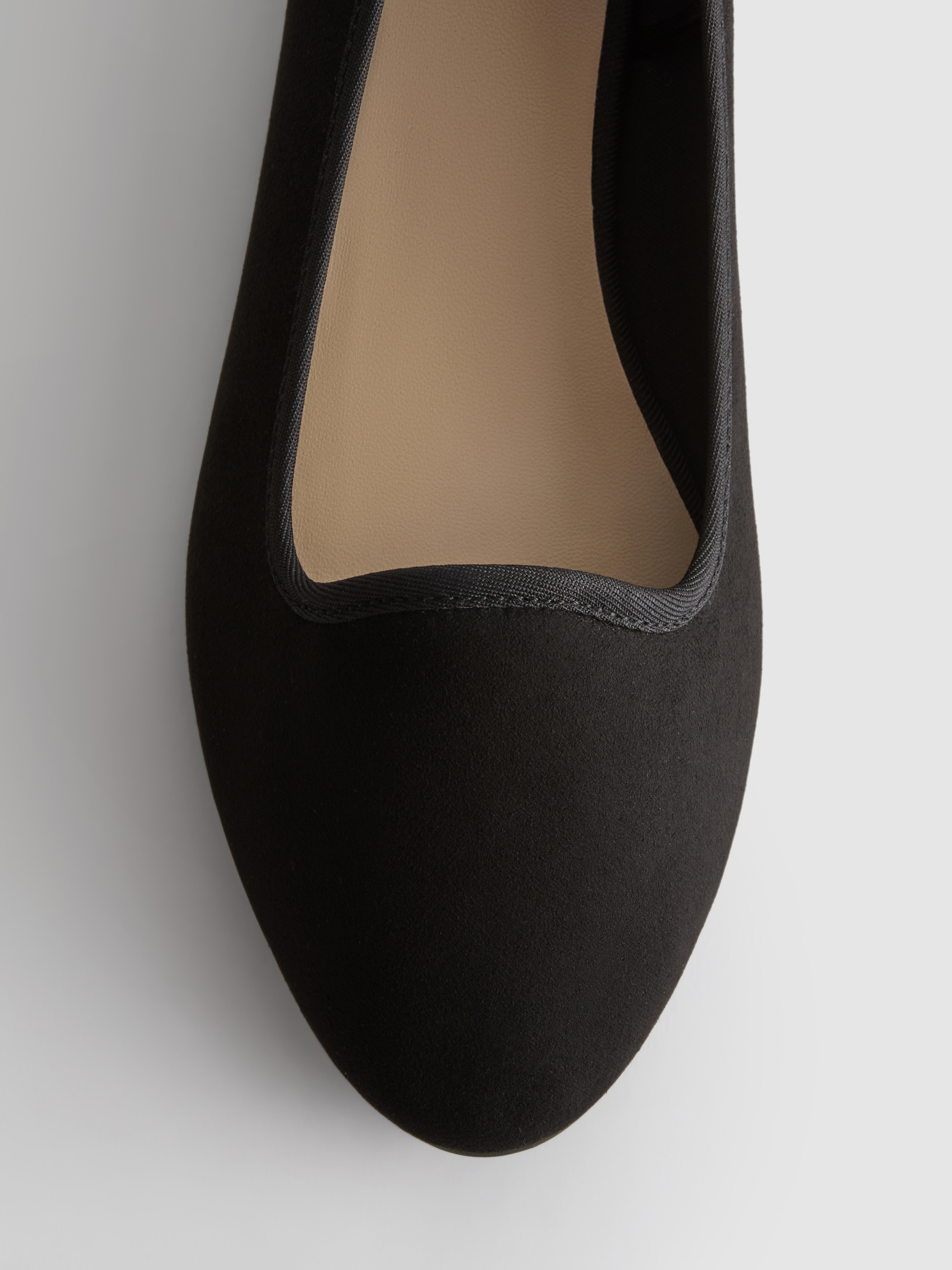 Semišové baleríny