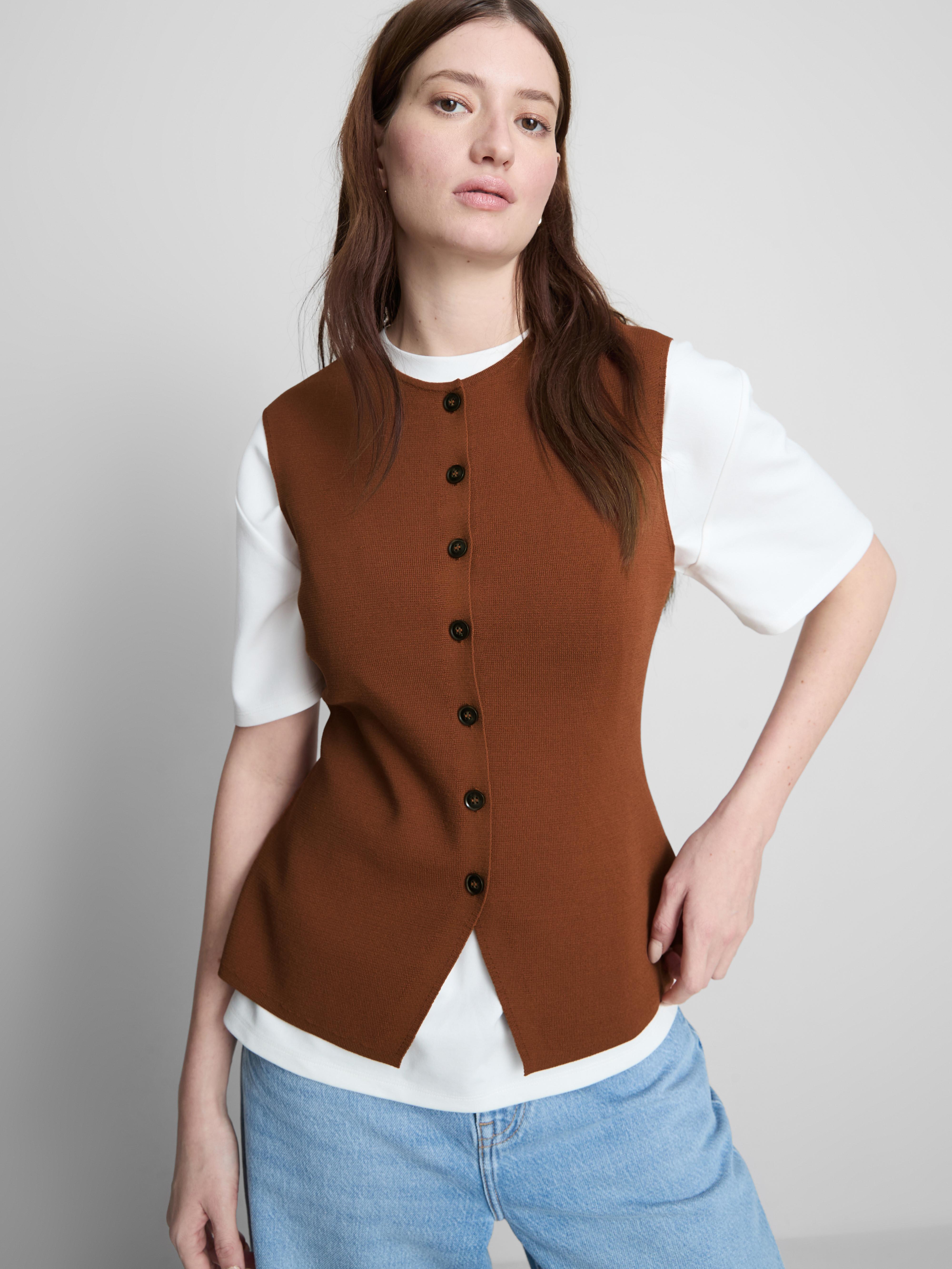 Gestricktes „The Edit“ Tanktop mit Knopfleiste