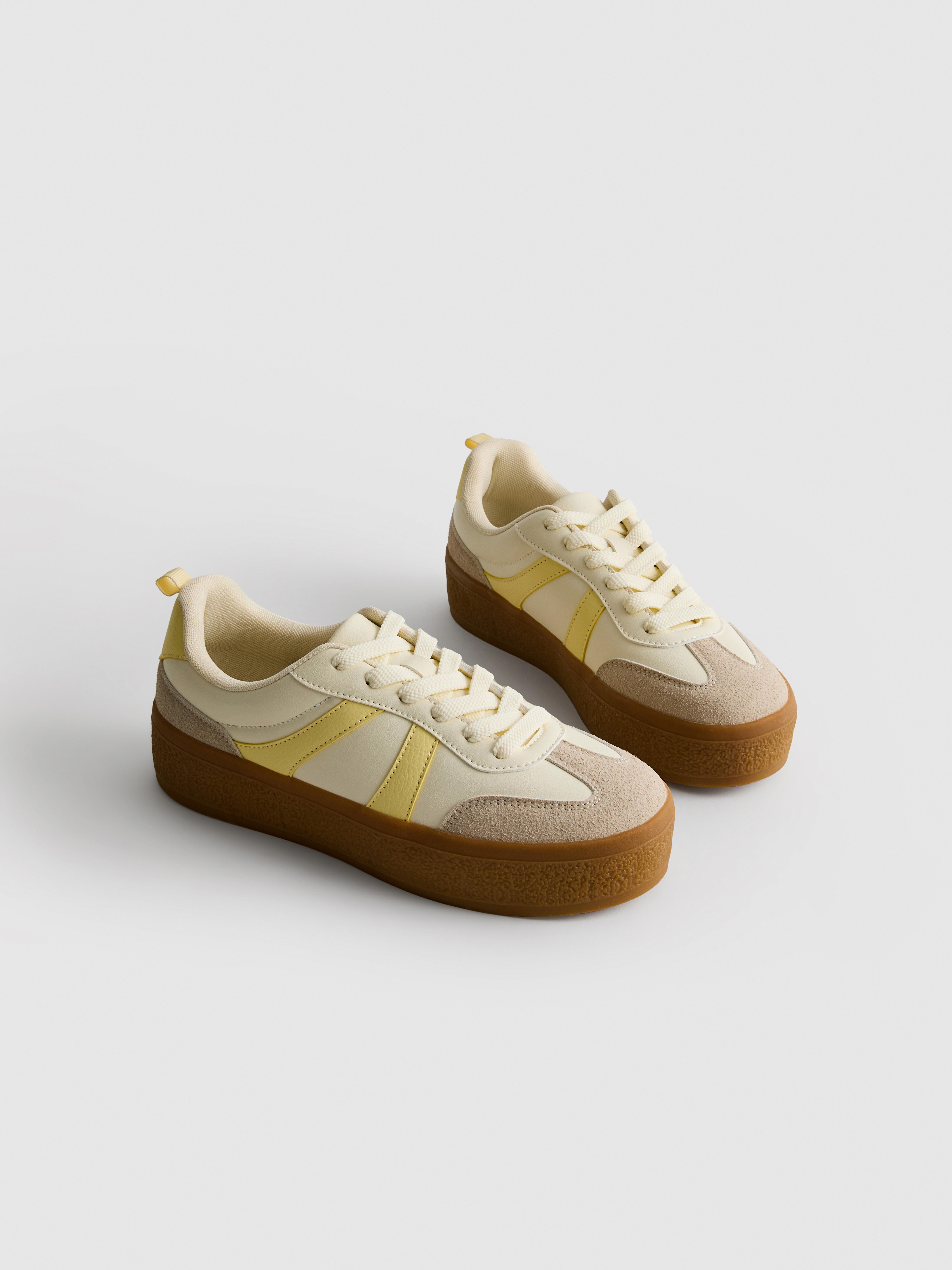 Women's Light Yellow Flatform Gum Sole