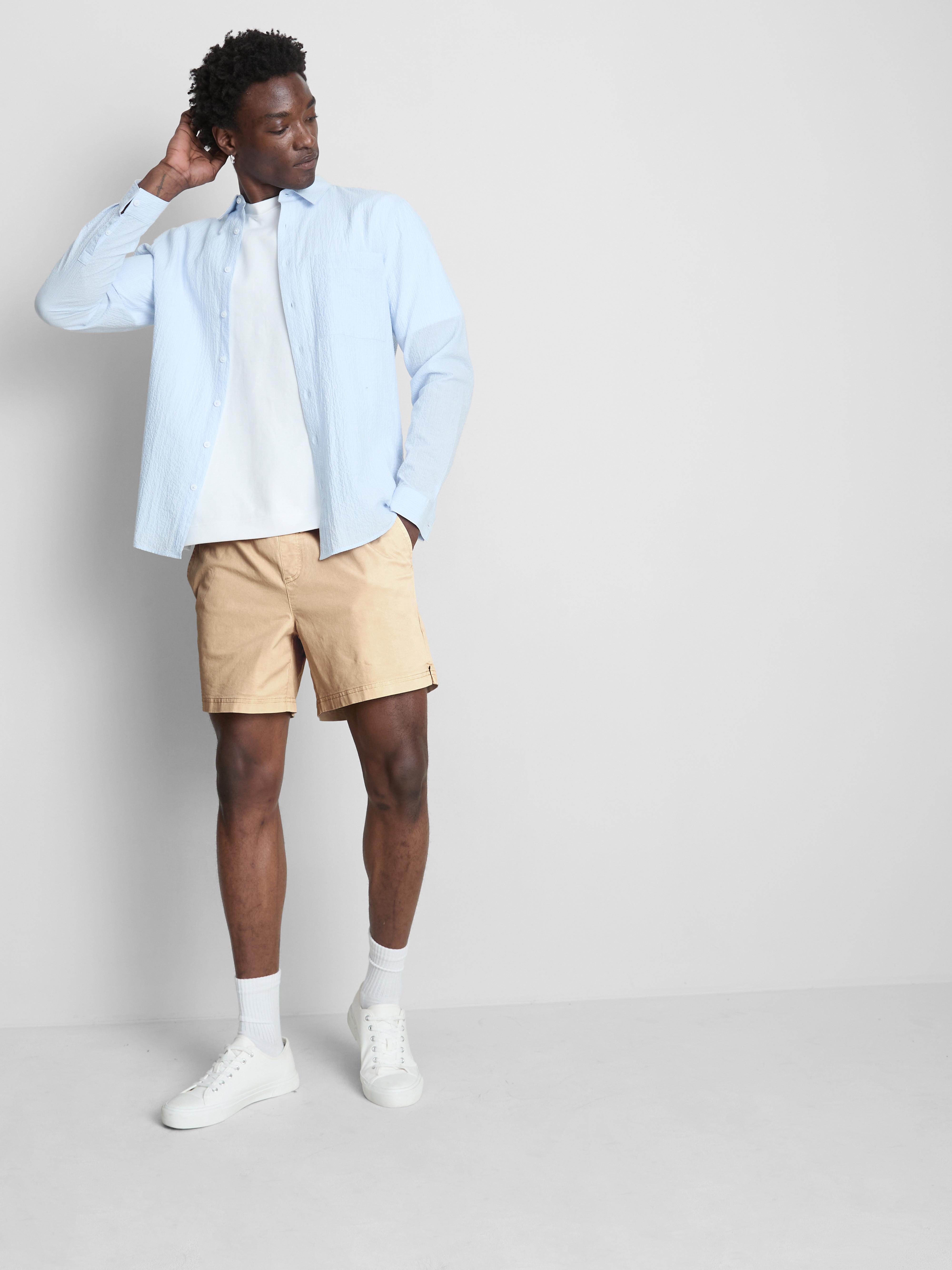 Rögbistílusú rövidnadrág