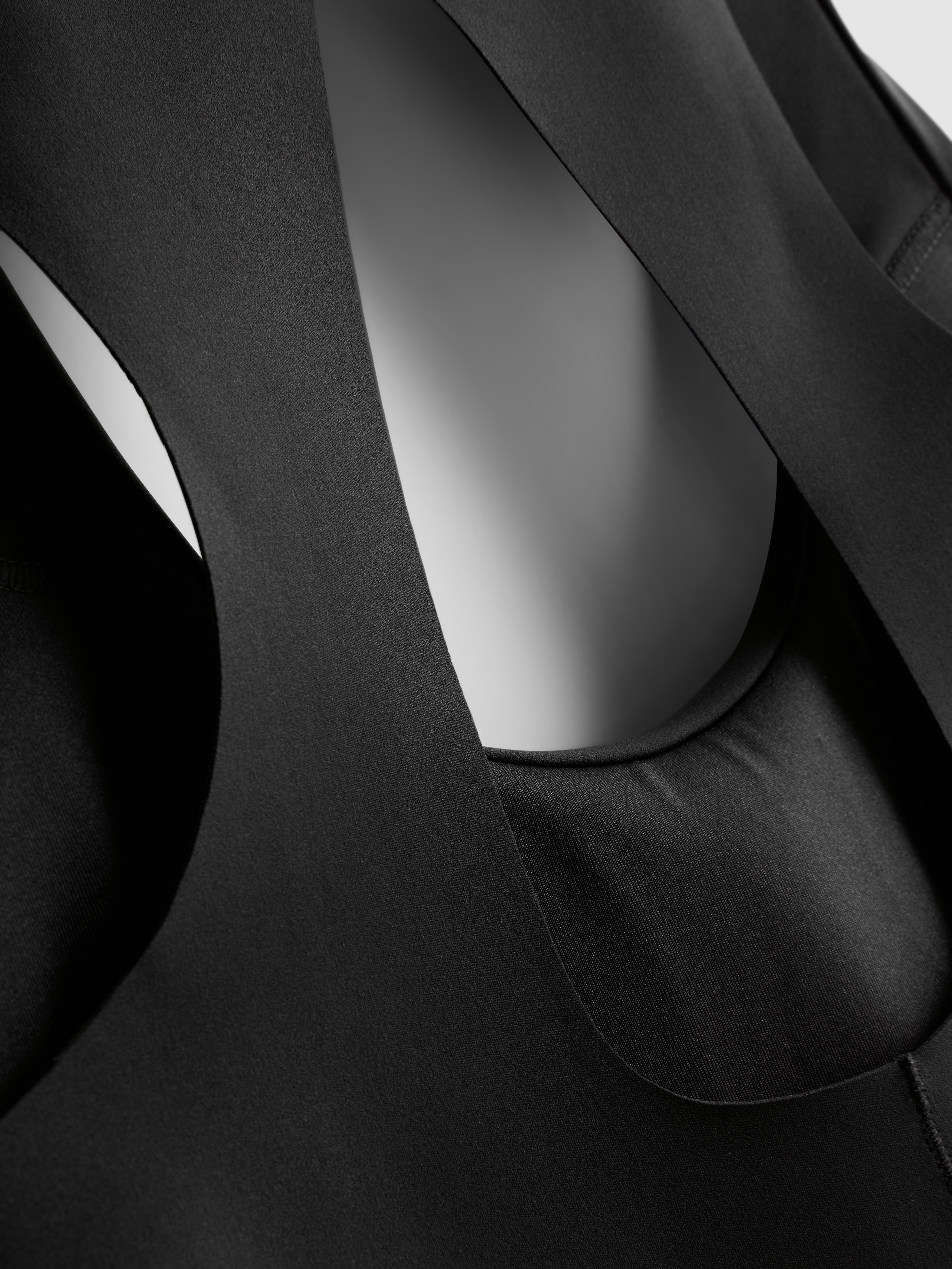 Women's Black BodySculpt Performance Crop Top