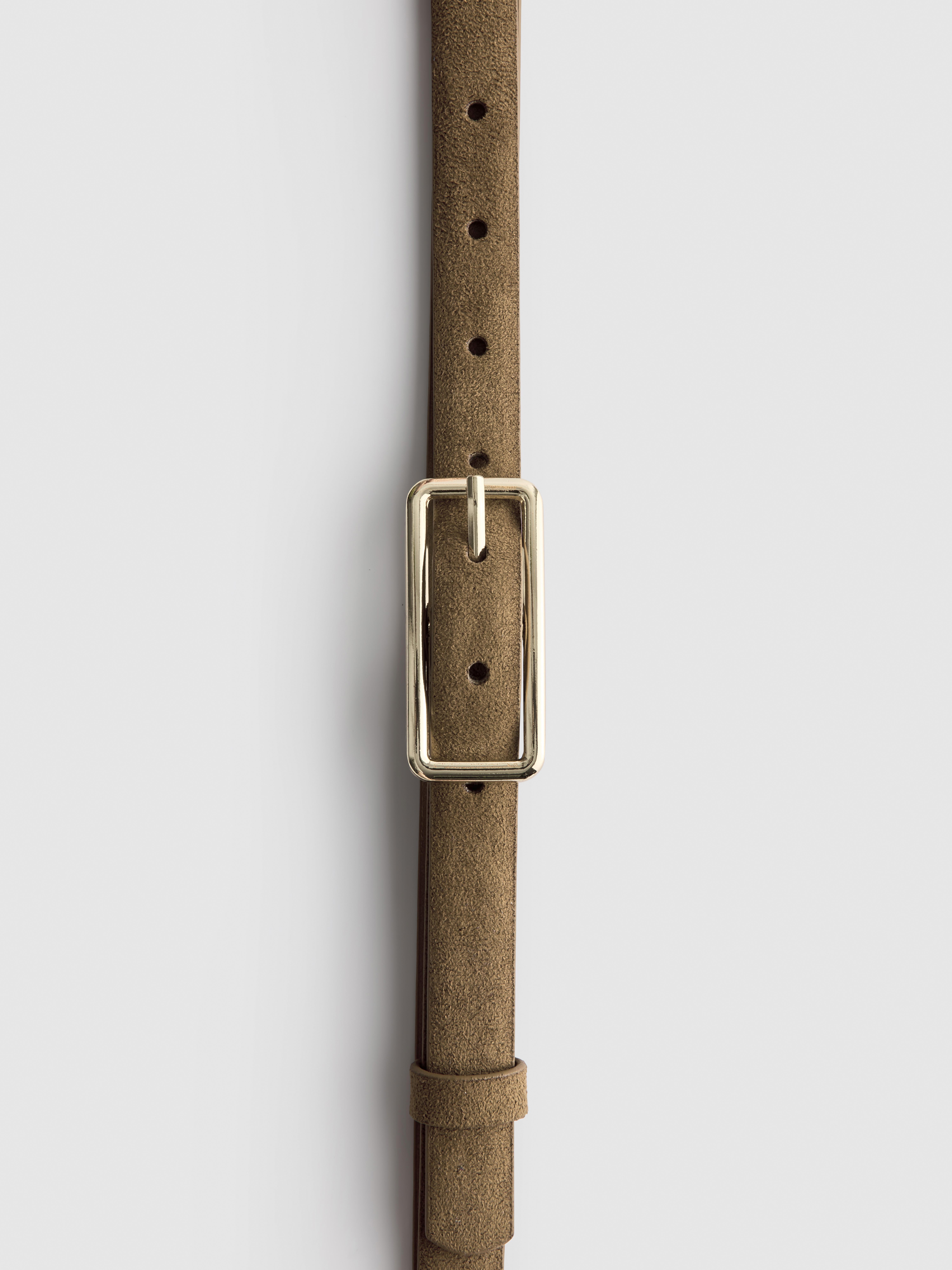 Wąski pasek z klamrą