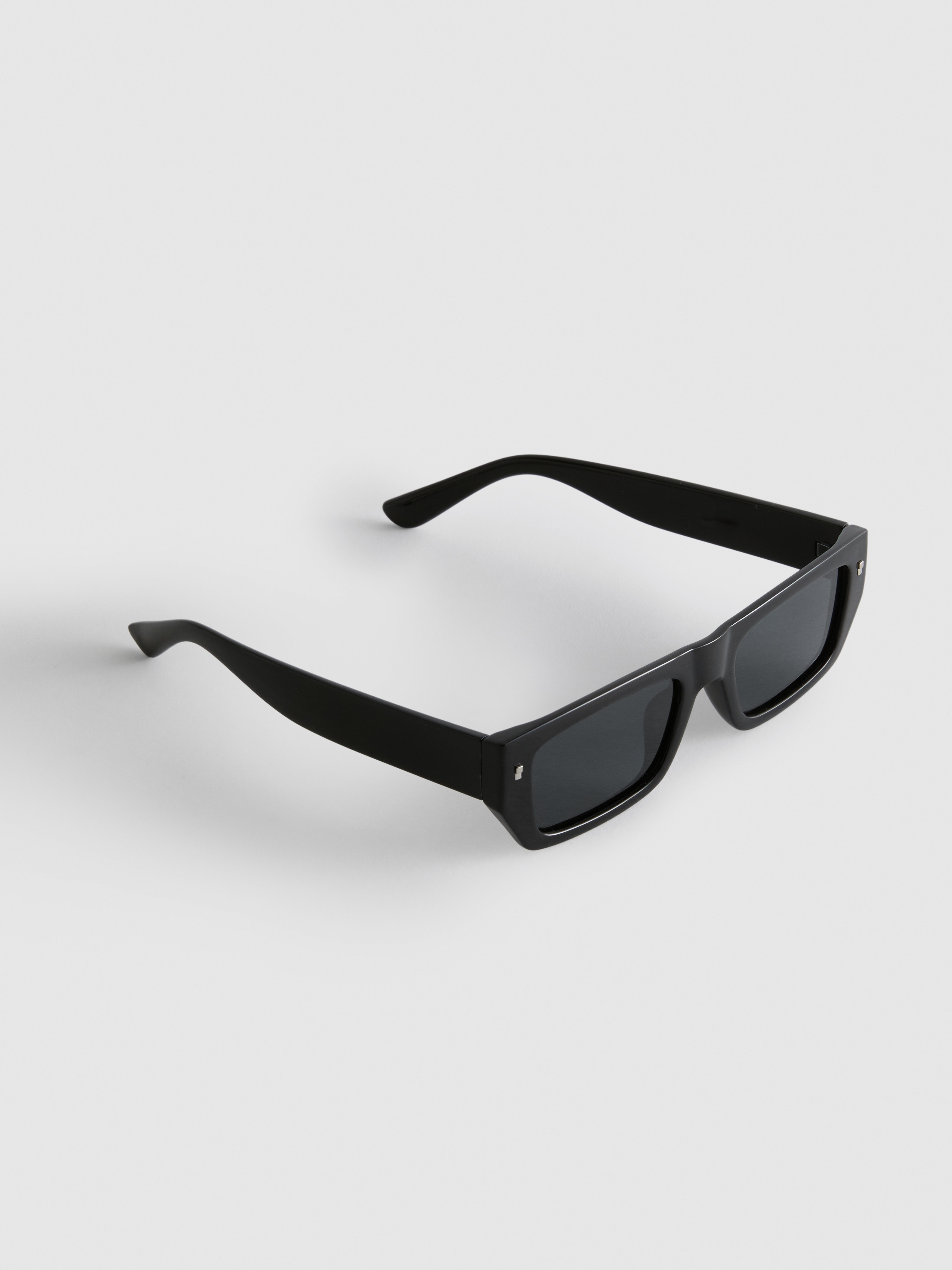 Men's Black Rectangle Frame Slim Sunglasses