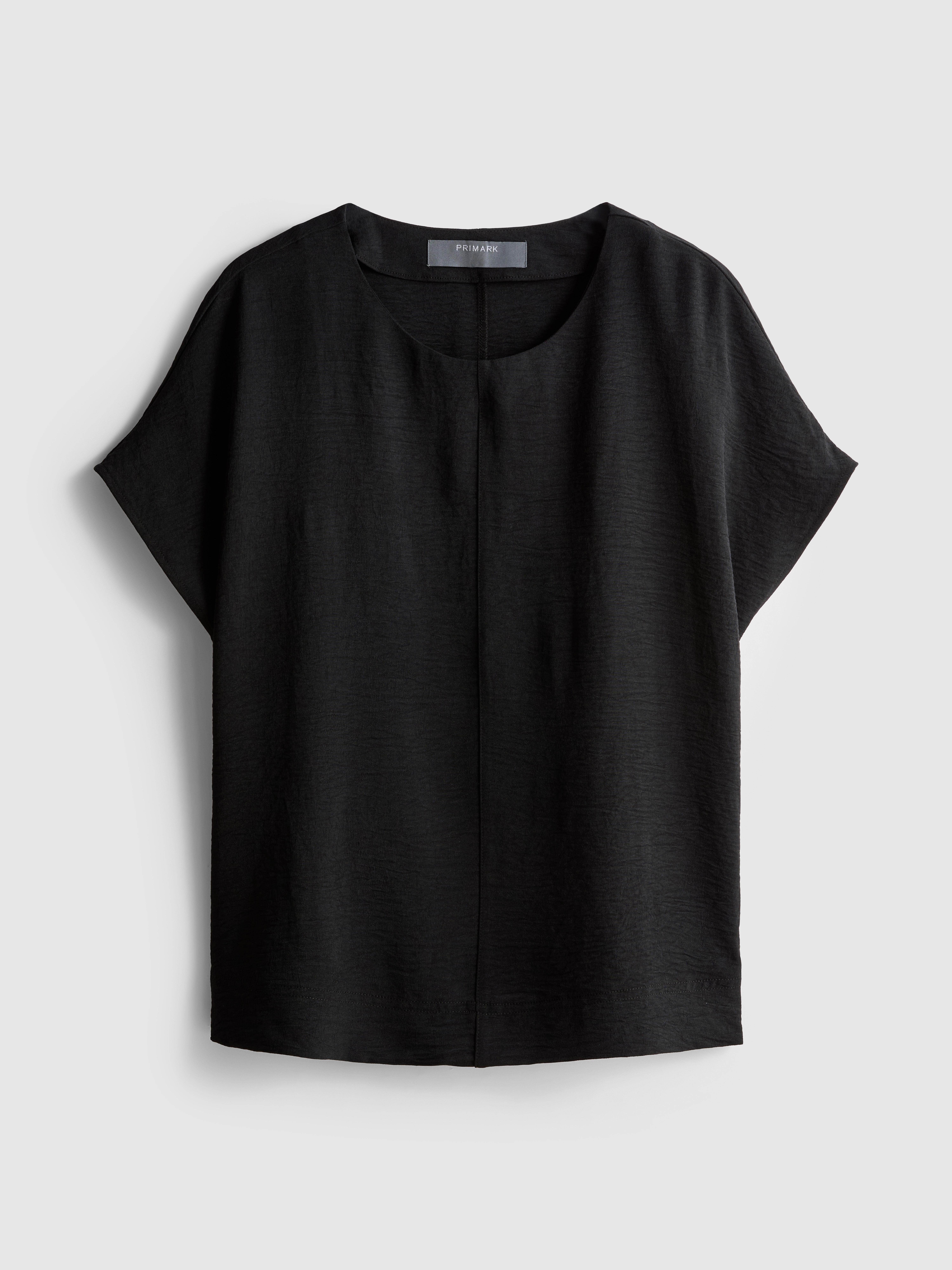 Lässiges Rundhalsshirt aus atmungsaktivem Stoff