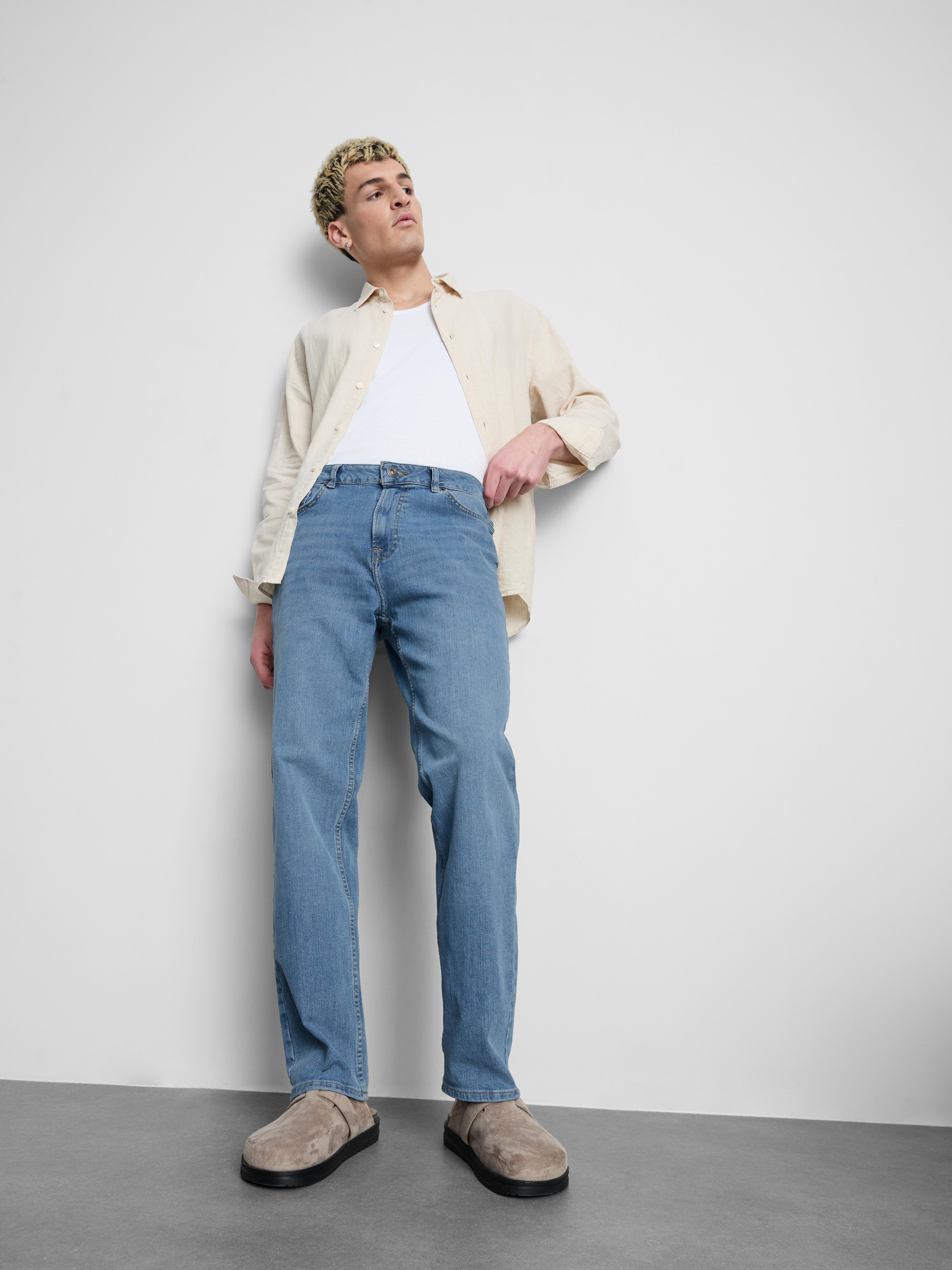 Mid-Rise Straight-Leg Jeans
