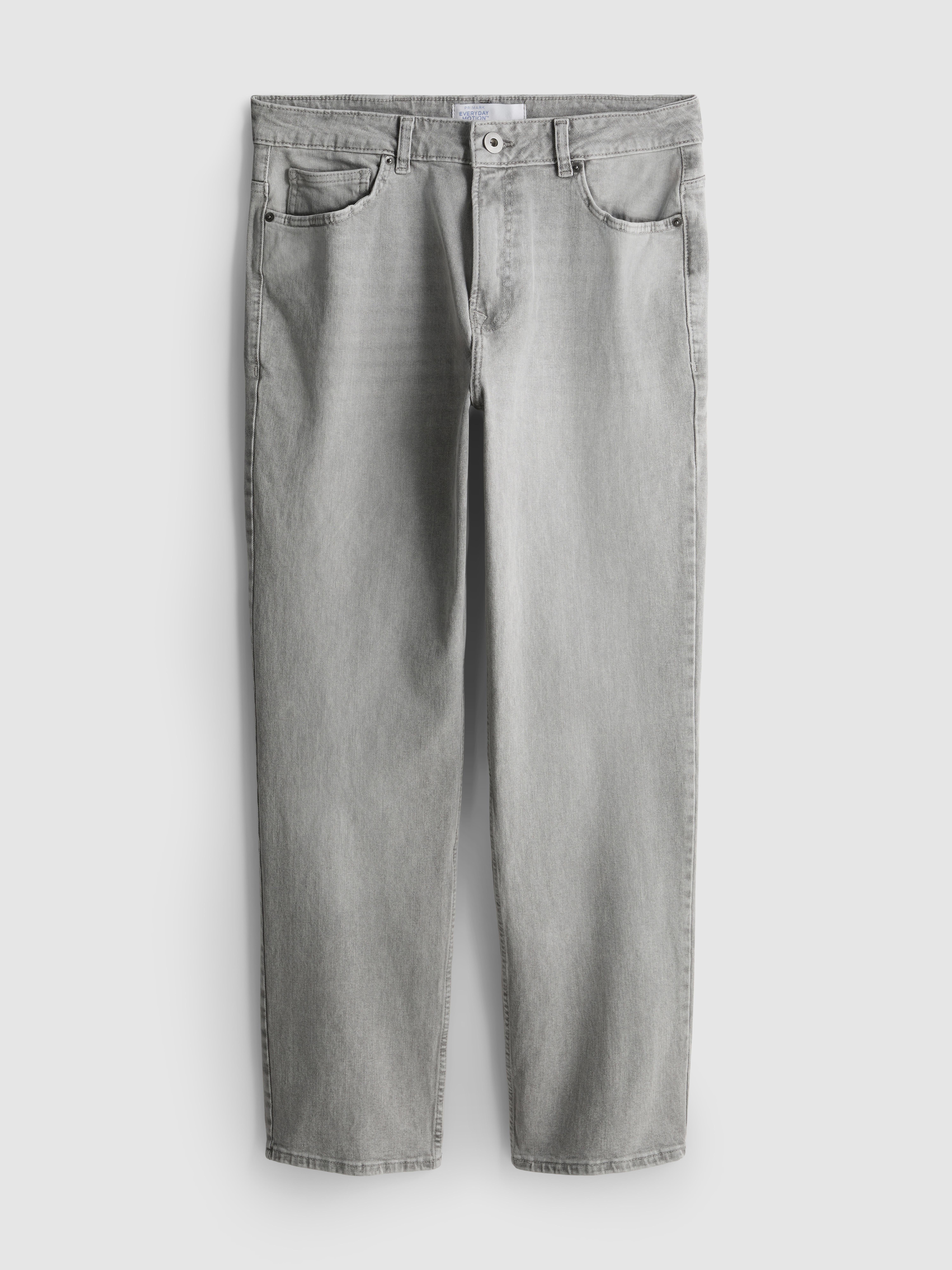 Ravne kavbojke s srednje visokim pasom