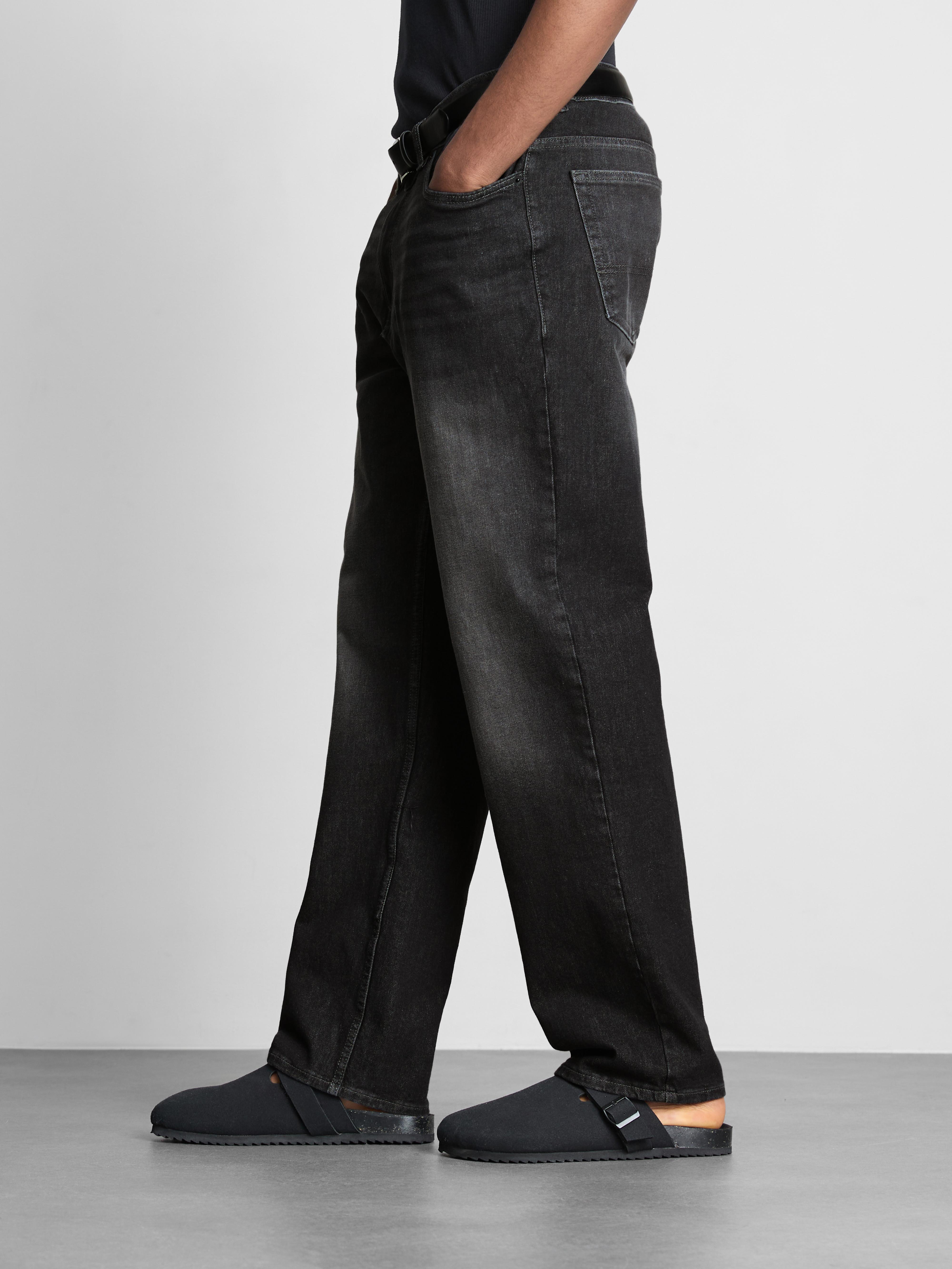 Mid-Rise Straight Leg Jeans