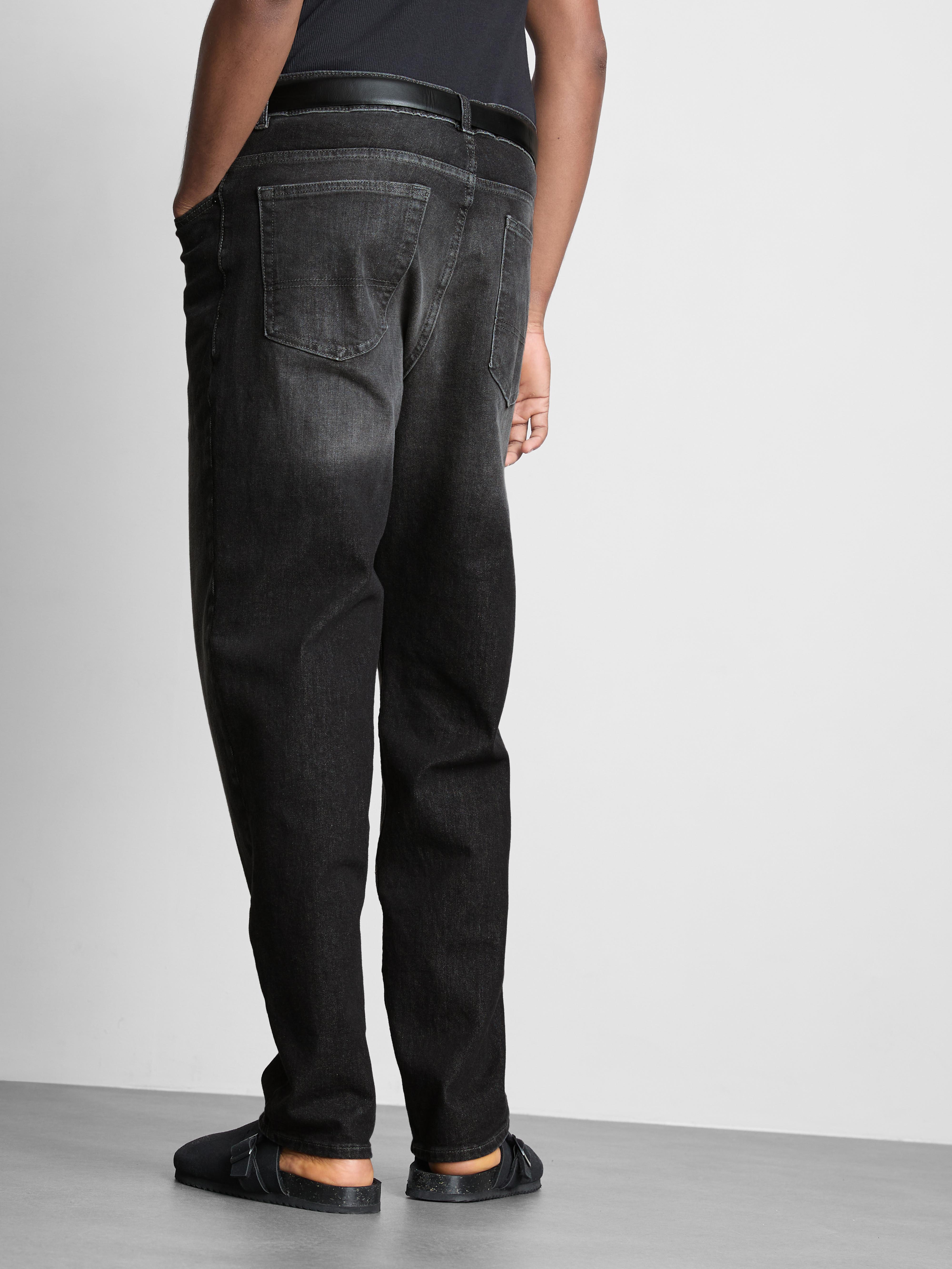 Mid-Rise Straight Leg Jeans