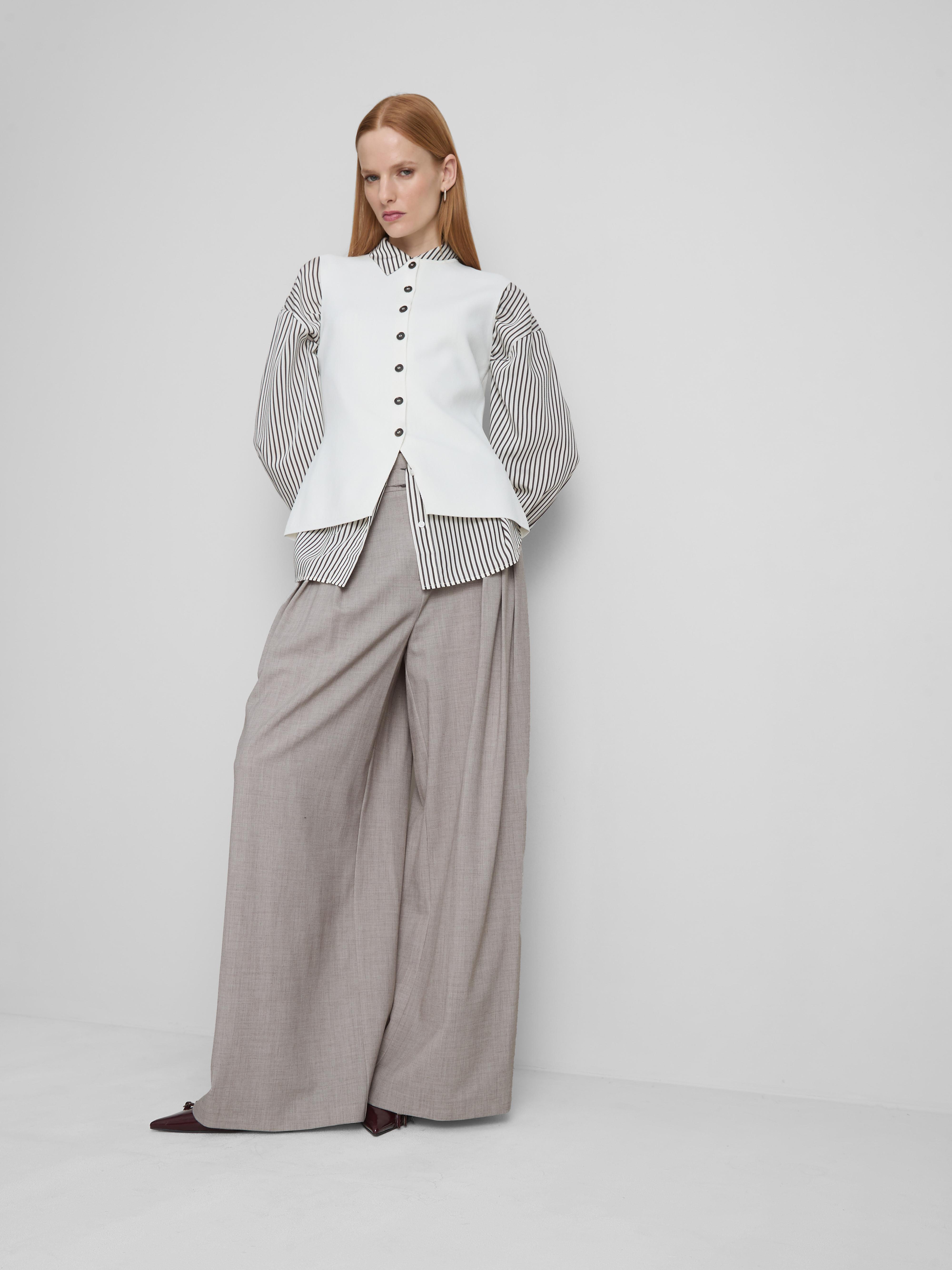 The Edit Wide Leg Pleated Trousers