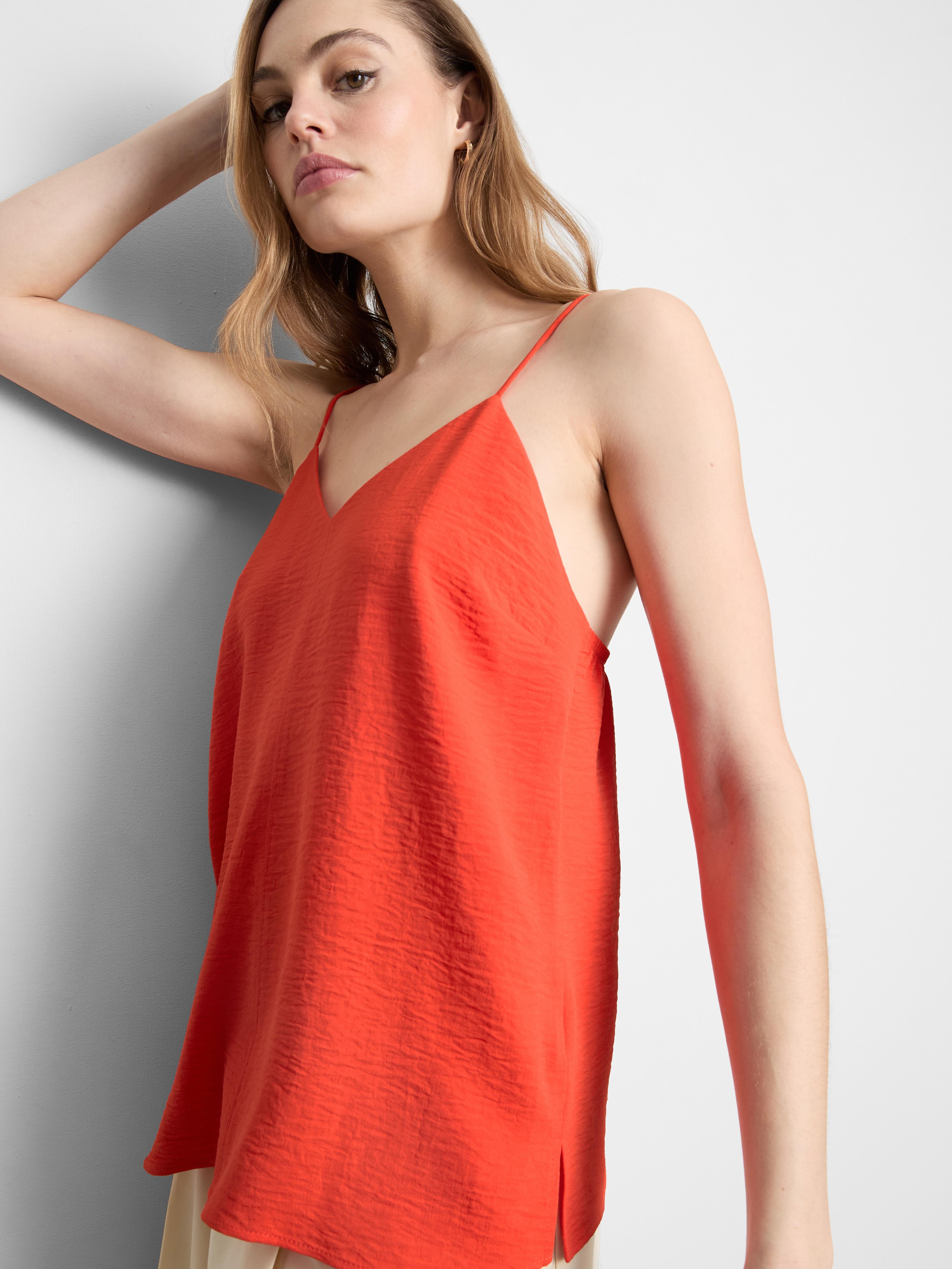 Canotta leggera strutturata