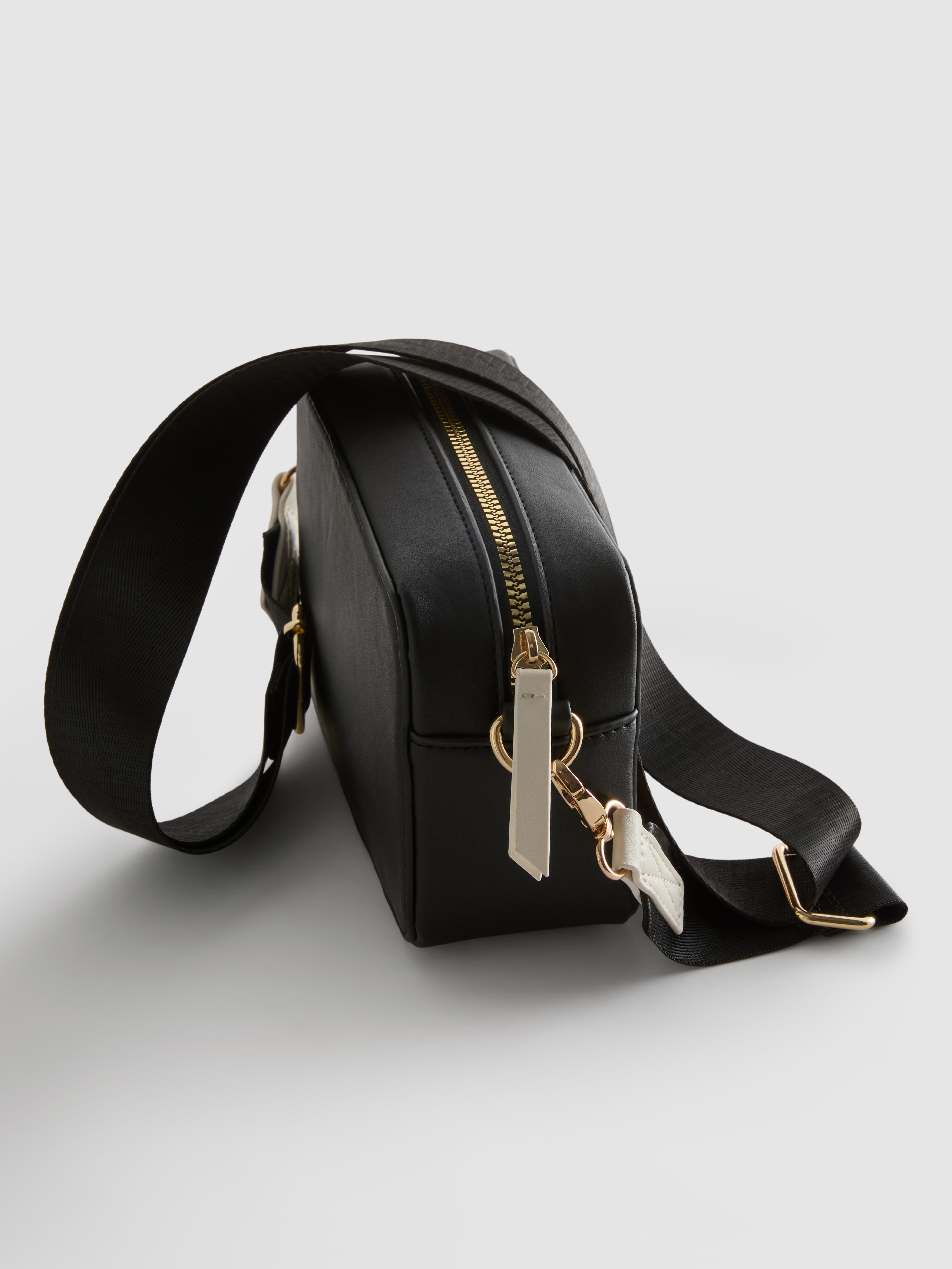 Disney’s Mickey and Friends Graphic Camera Bag