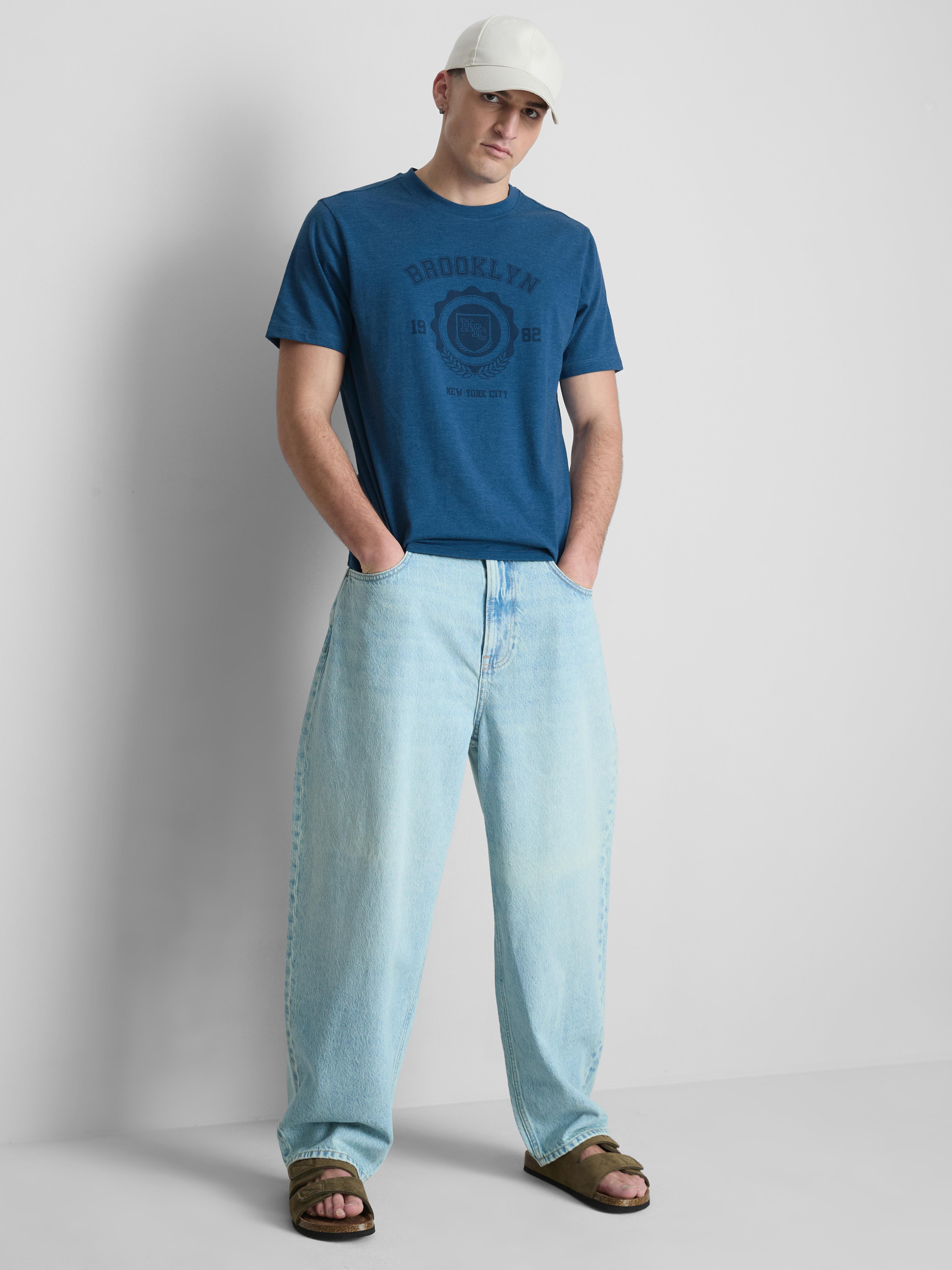 „Brooklyn“ College-T-Shirt