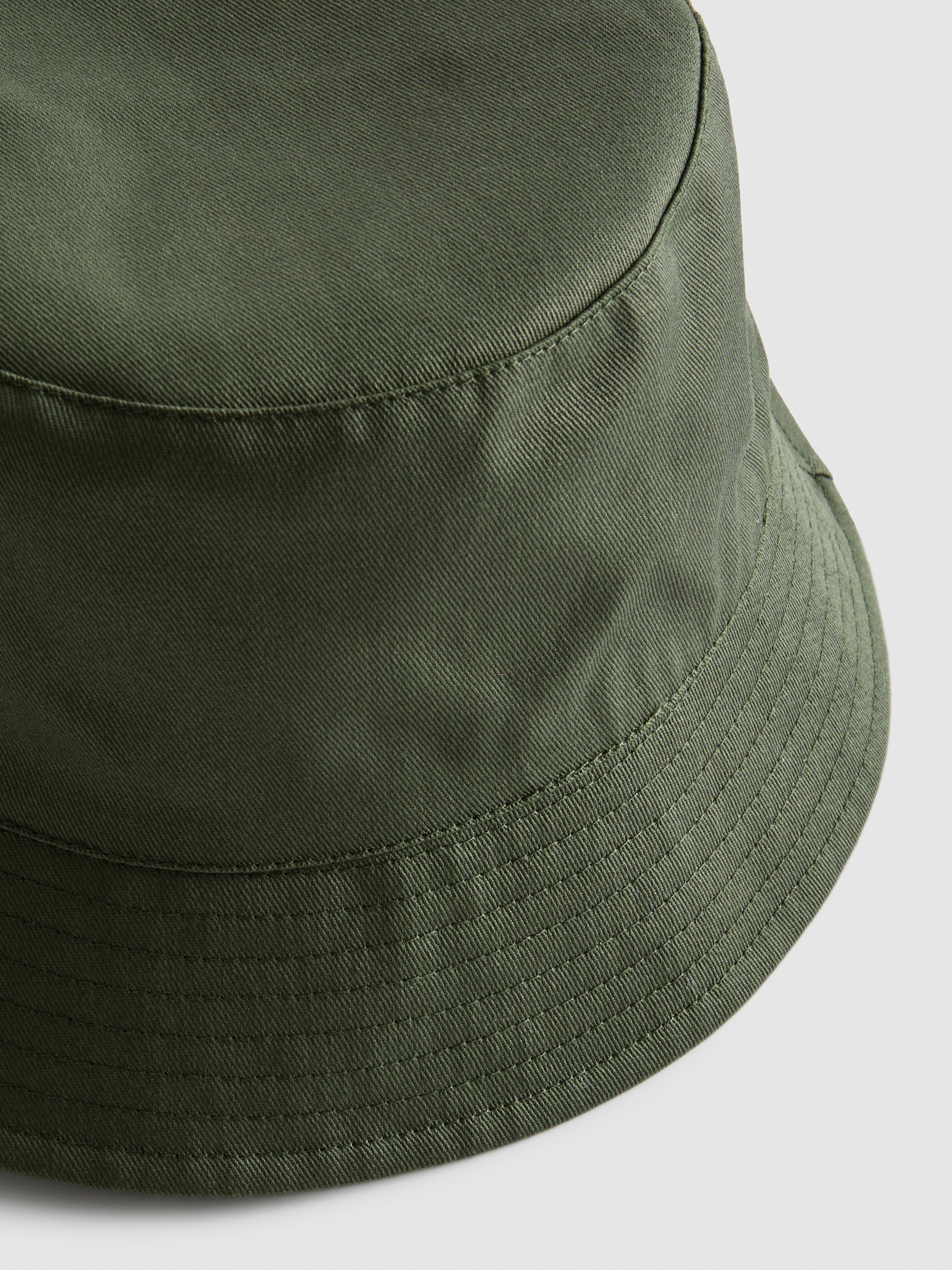 Gorro de pescador básico