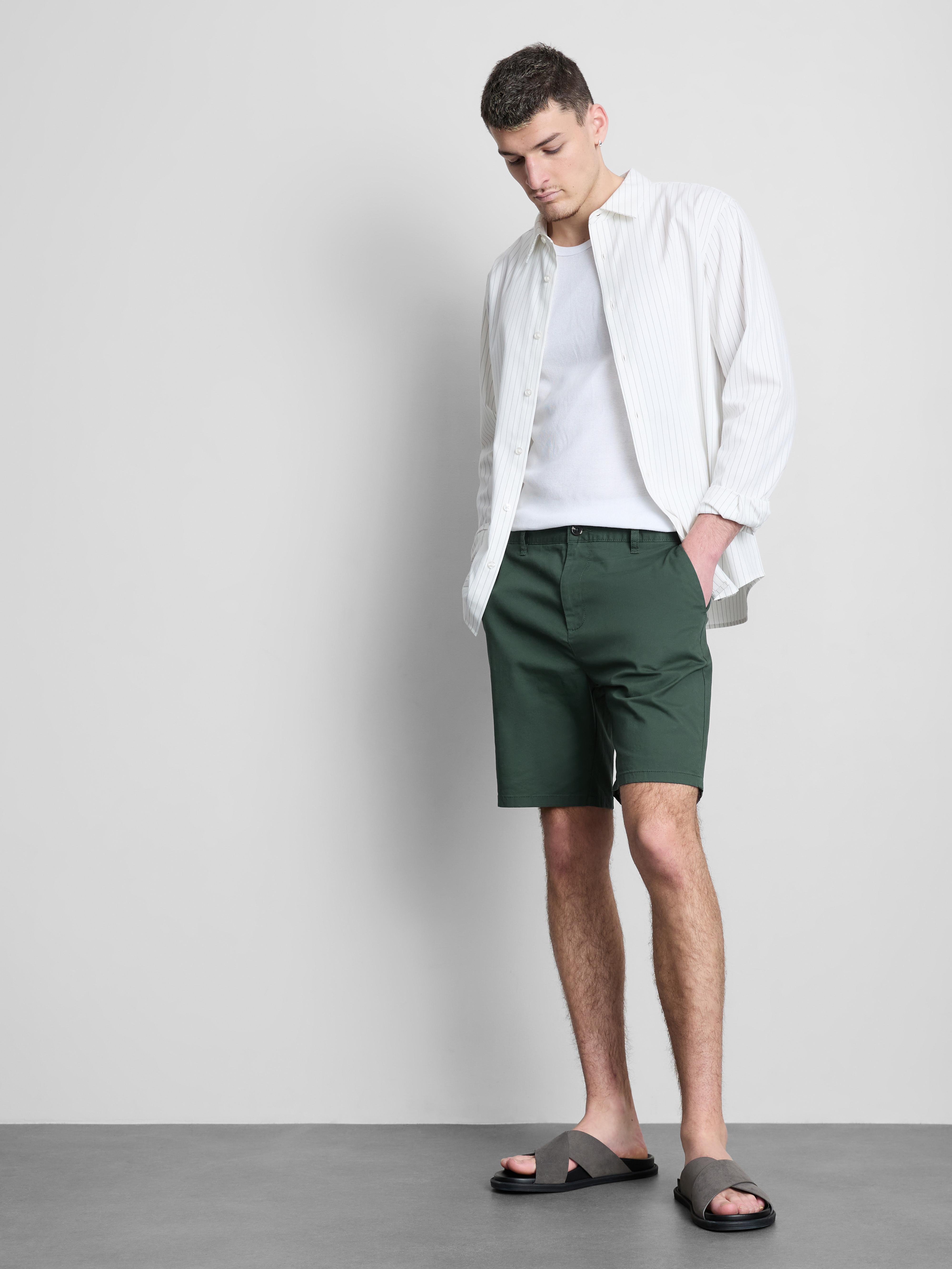 Pantaloni scurți chino elastici Verde închis