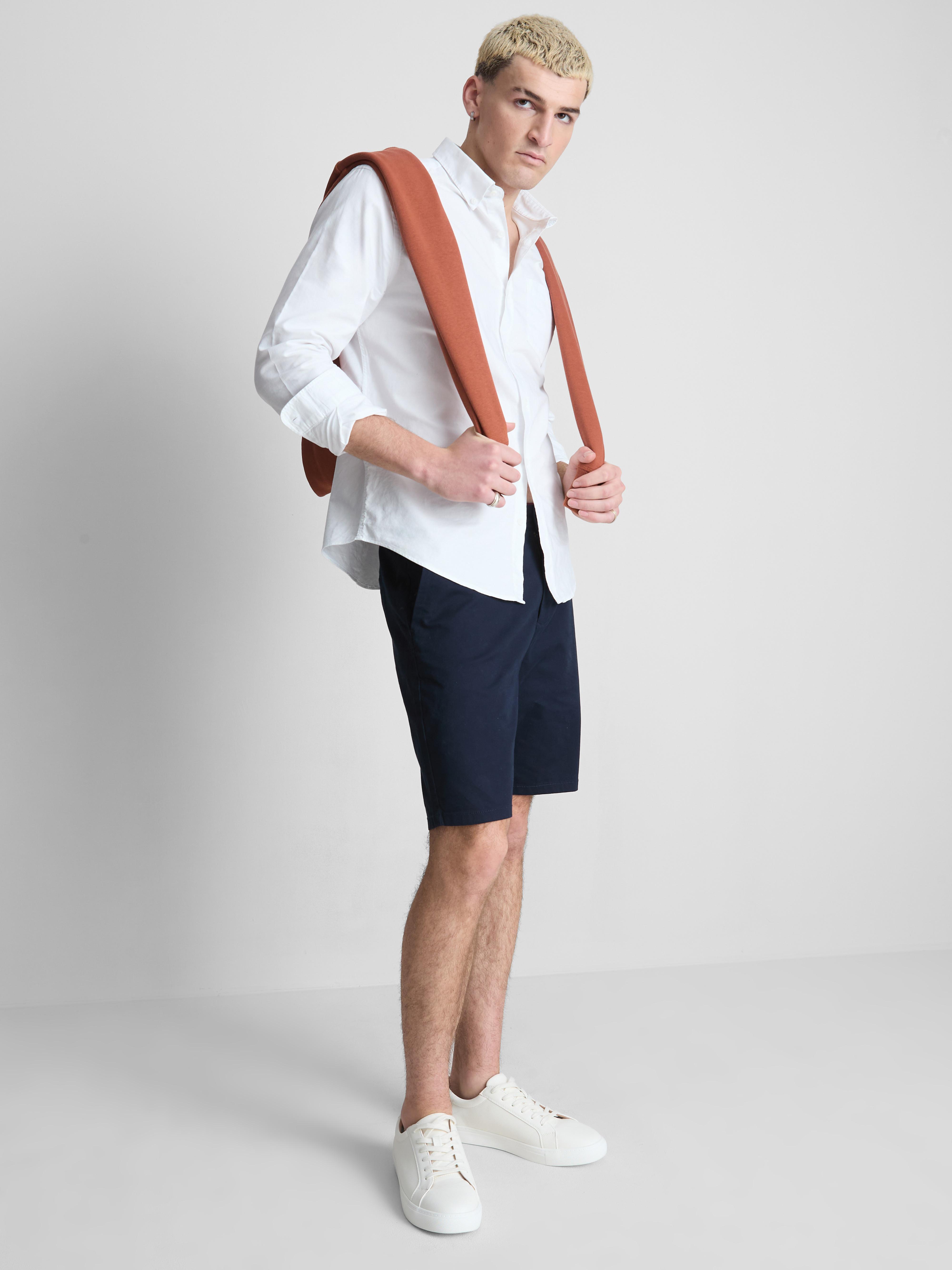 Strečové chino šortky