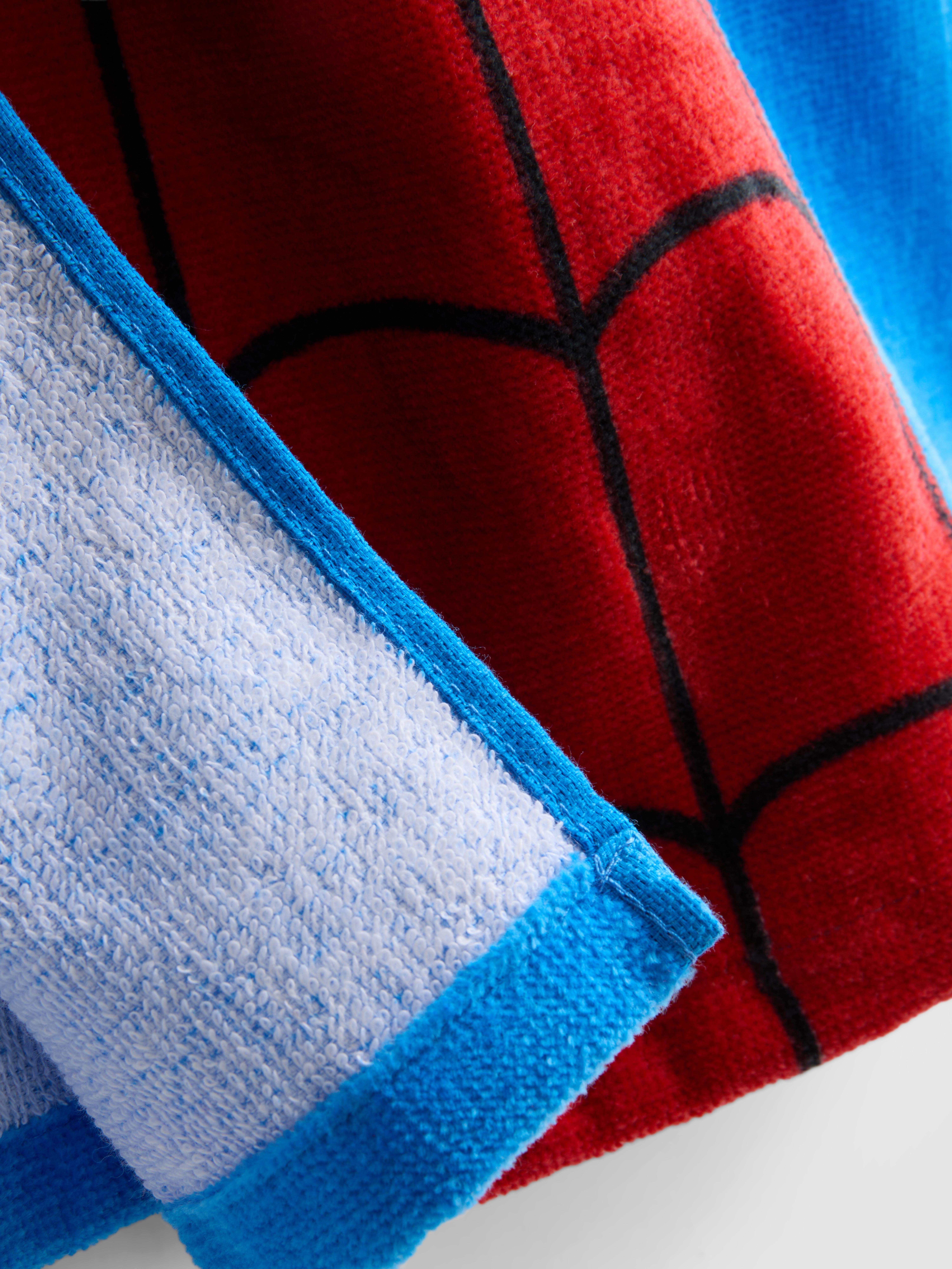 MARVEL Spider-Man Hooded Towel Poncho
