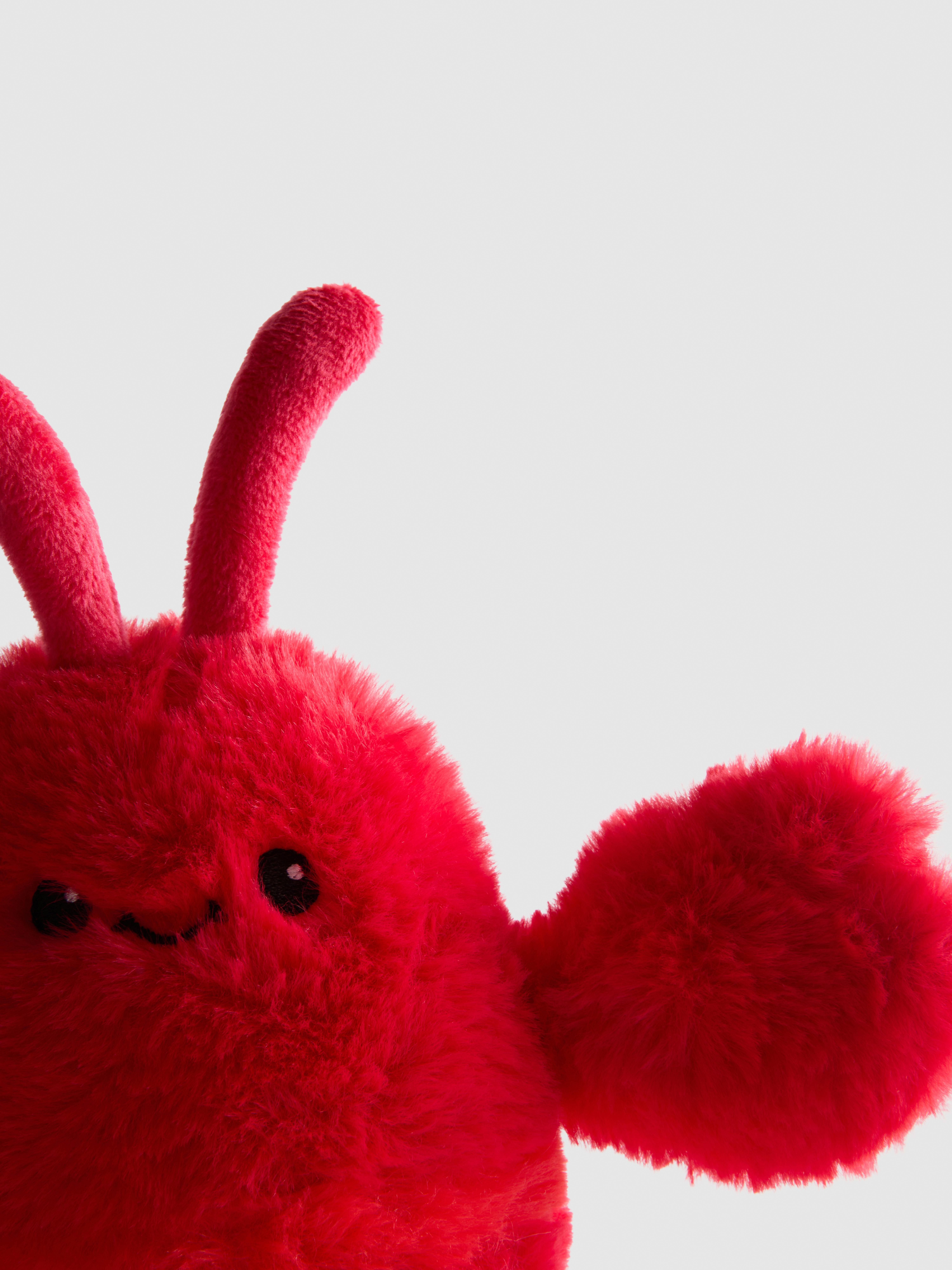 Peluche pequeño con forma de langosta