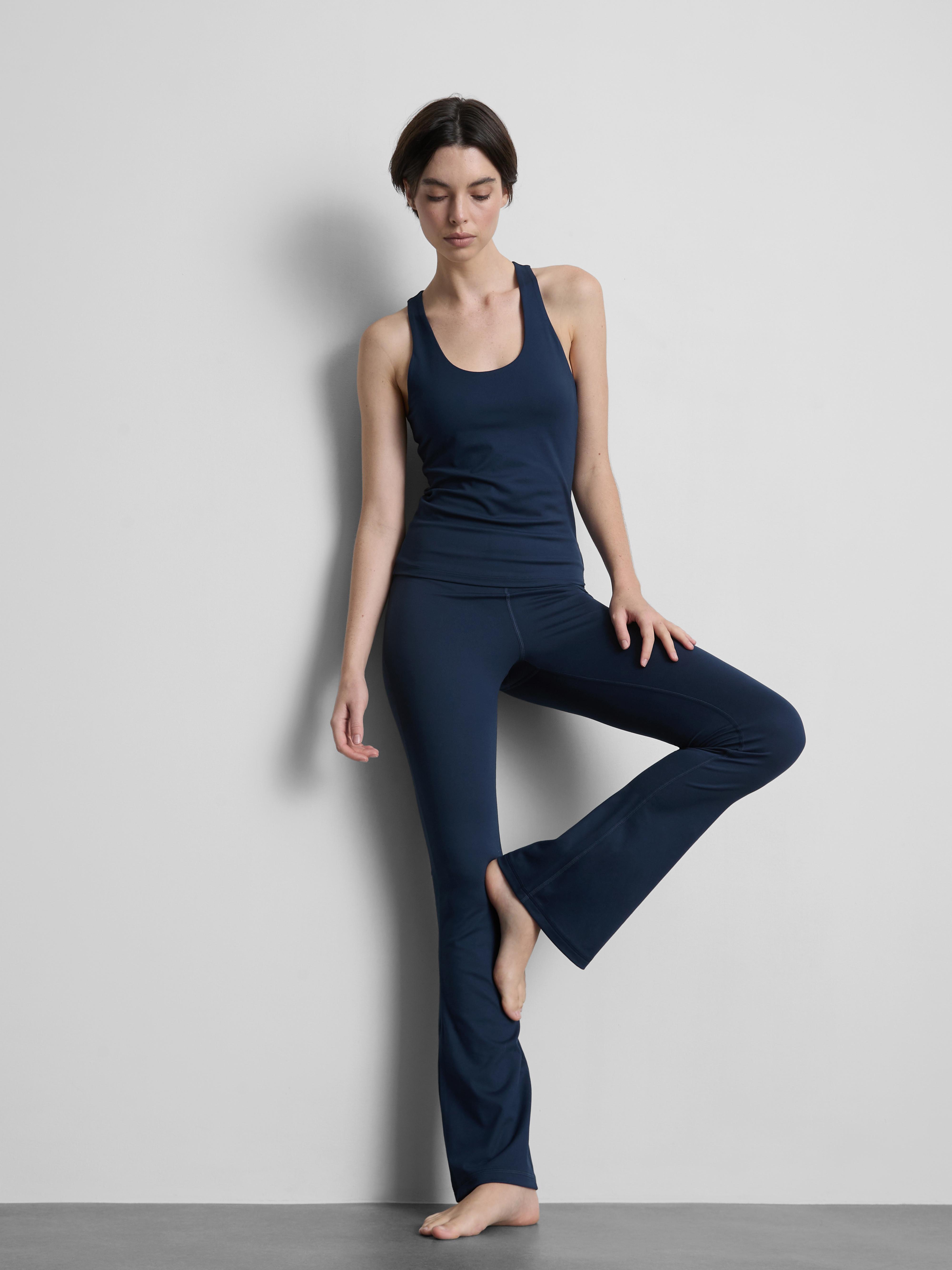 Športové tielko so spojenými ramienkami na chrbte