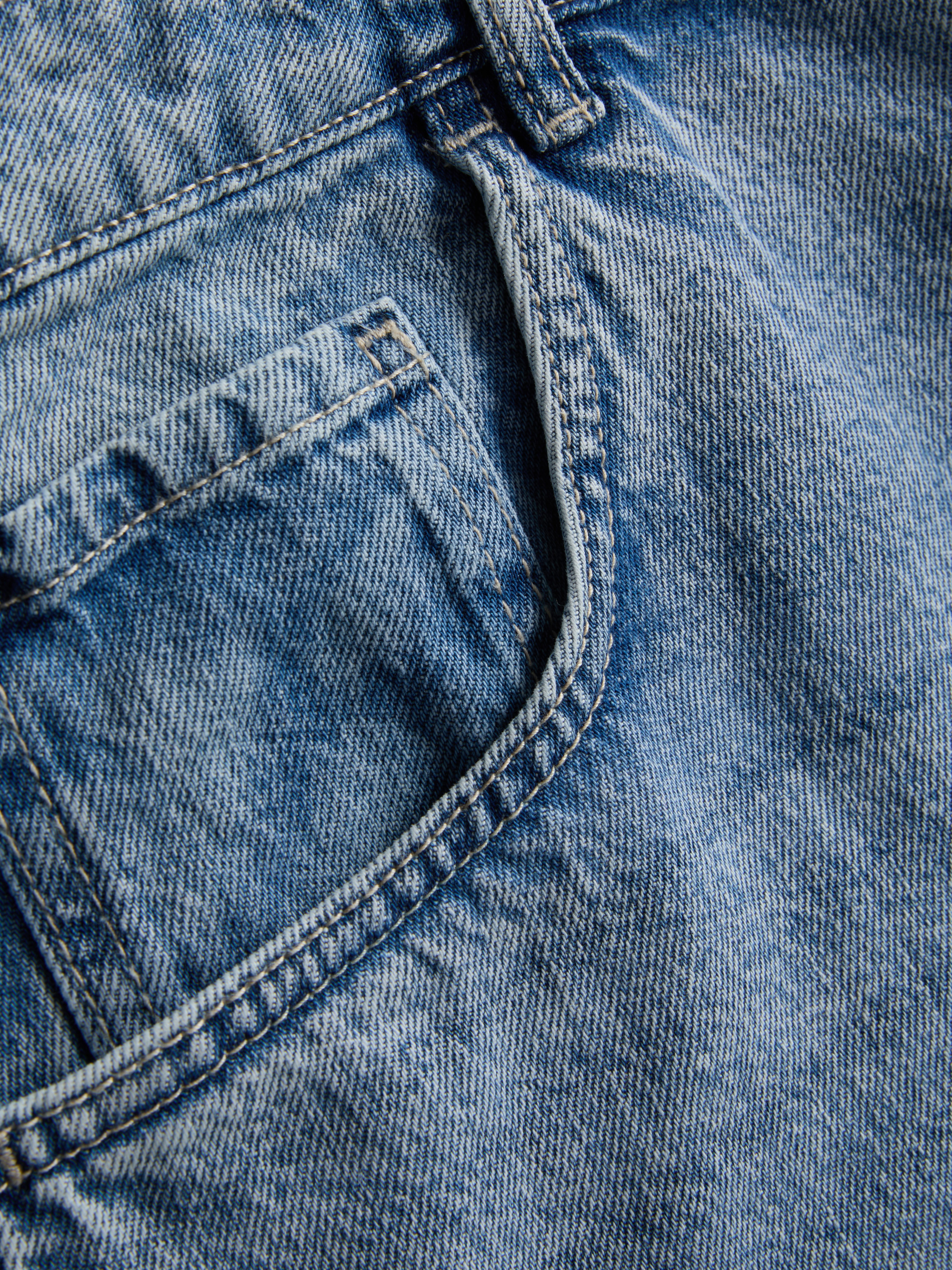 Baggy džíny se středním pasem