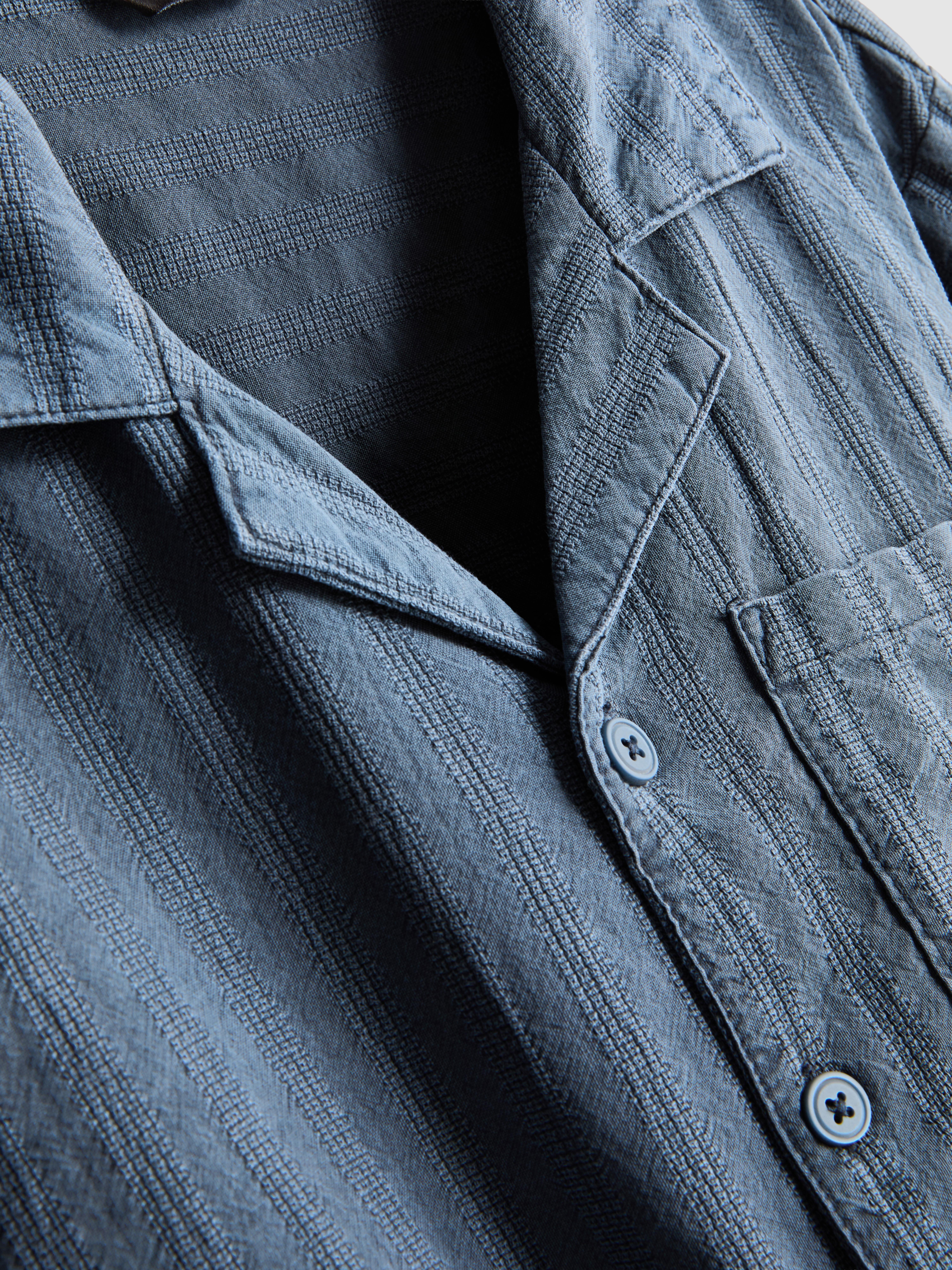 7-15 anni | Camicia e pantaloncini colletto rever