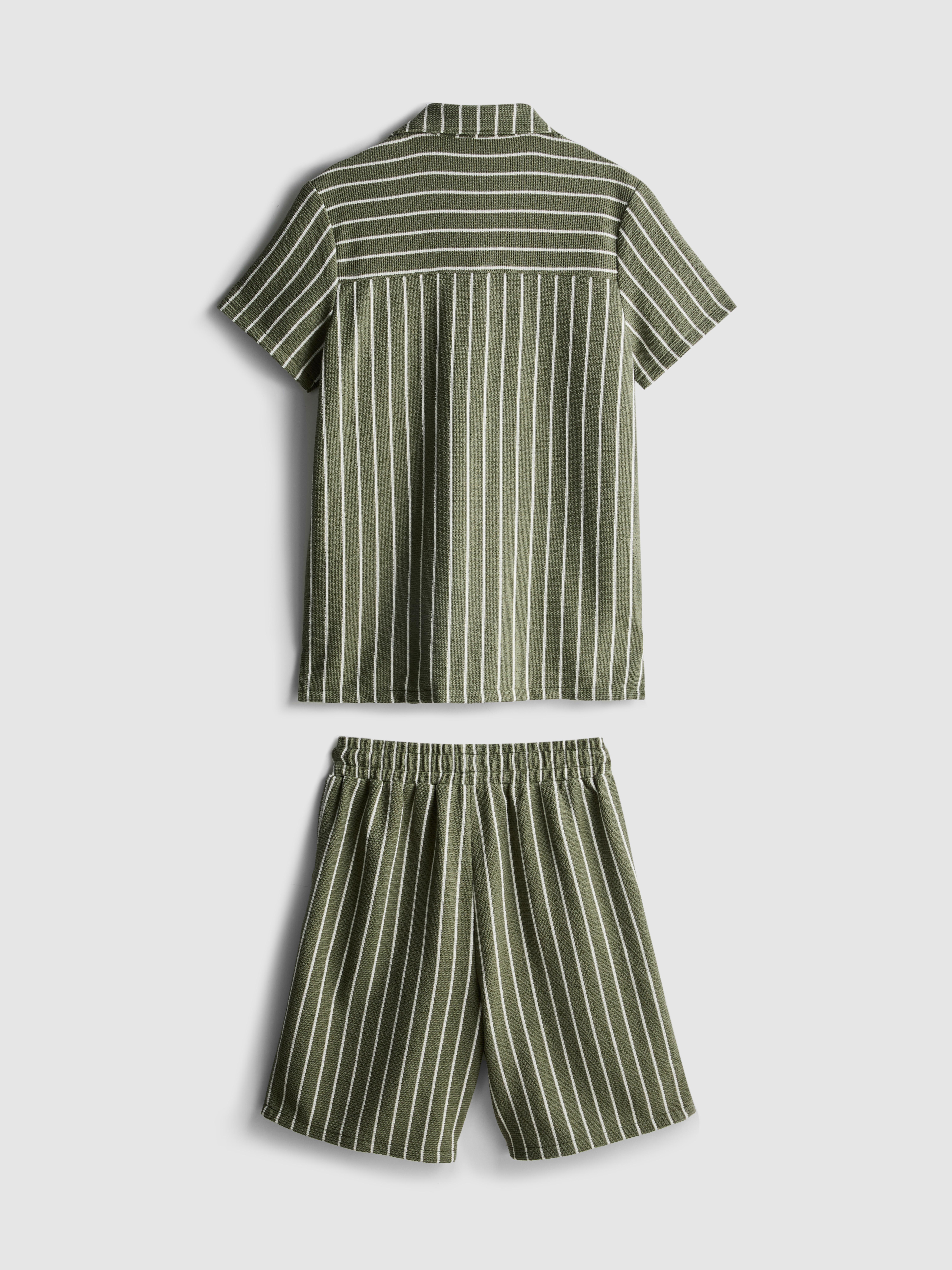 7-15 anos | Conj. camisa/calções malha riscas