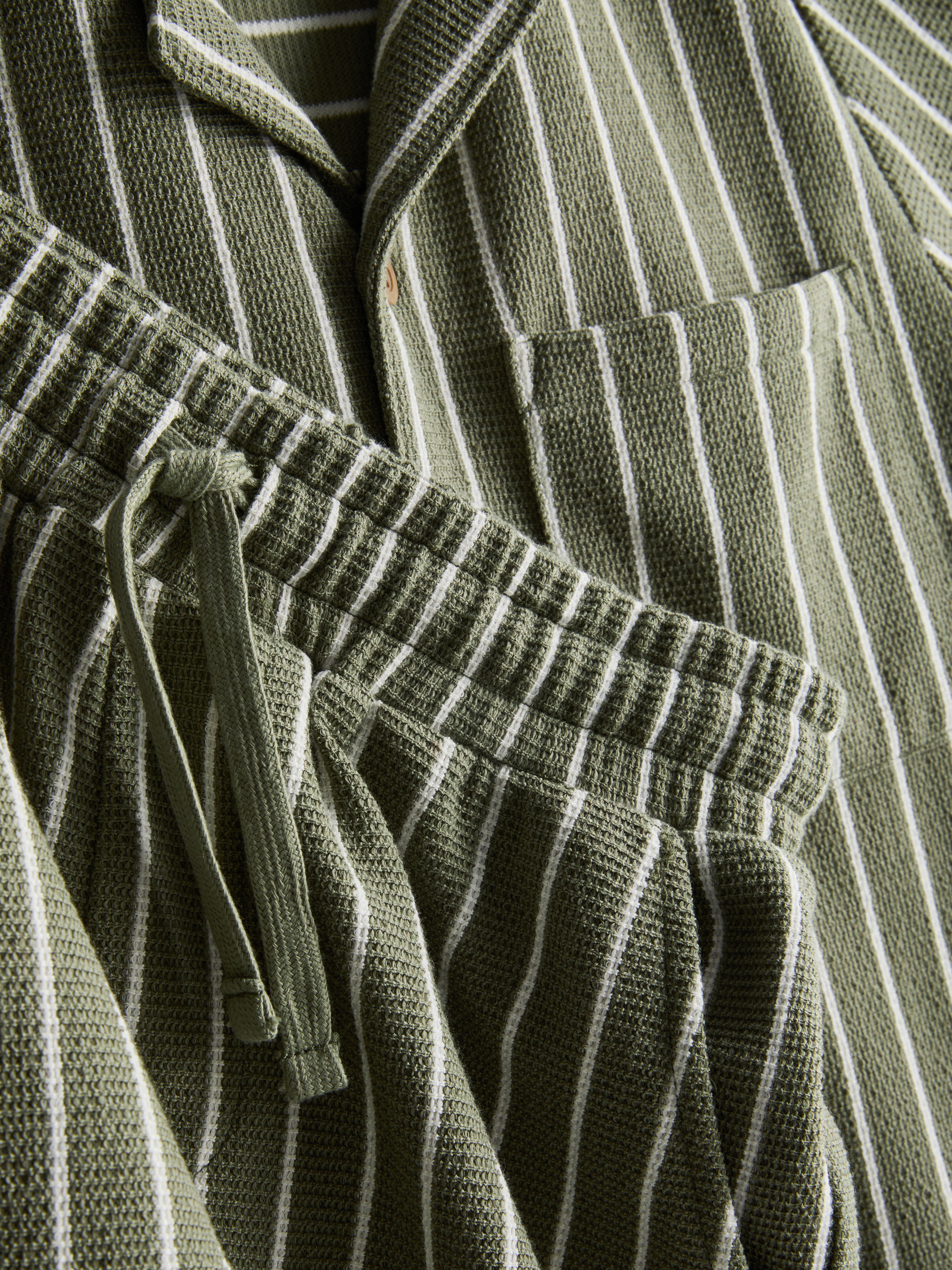 7-15 anos | Conj. camisa/calções malha riscas