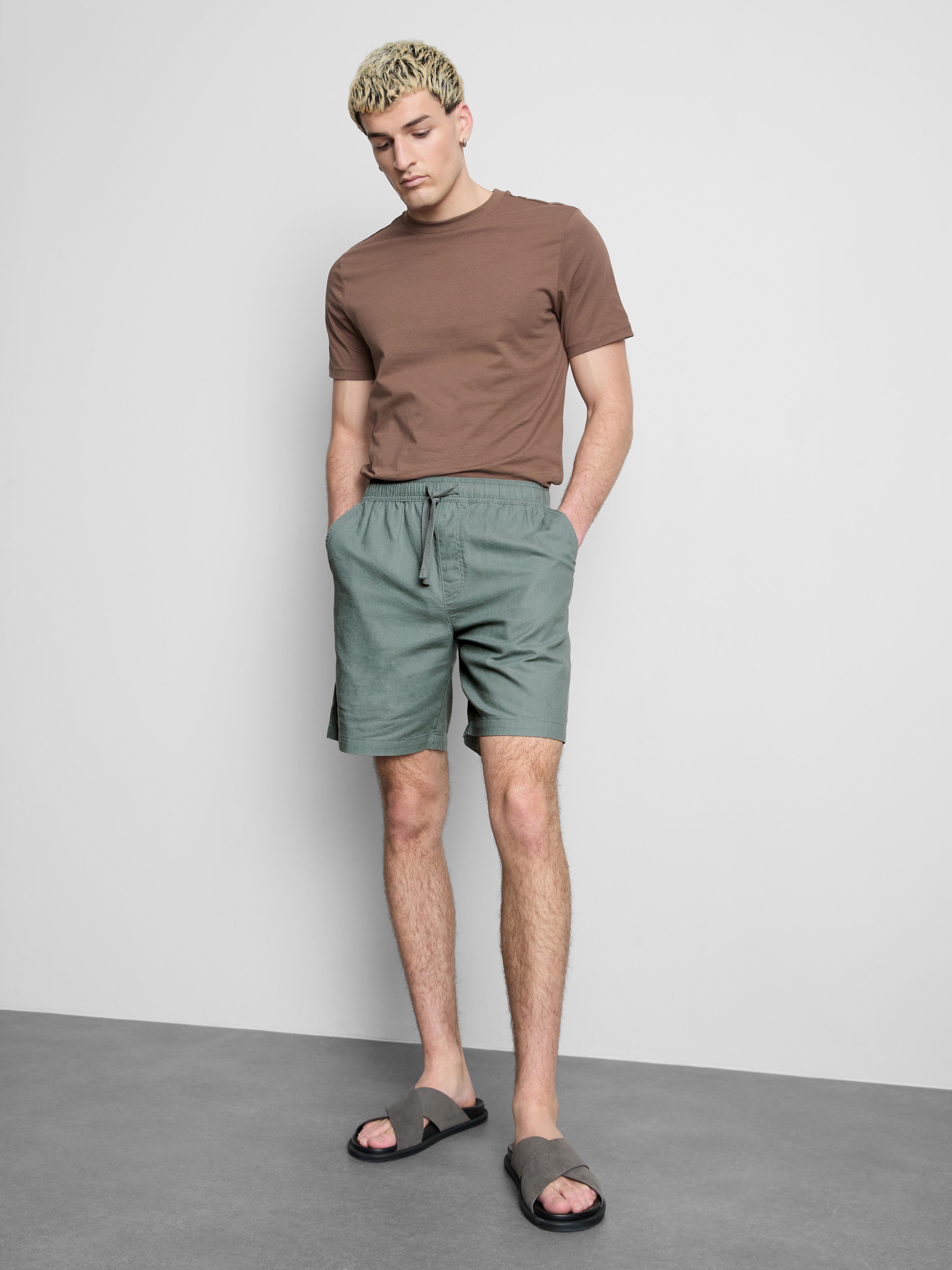 Linen Blend Drawstring Shorts