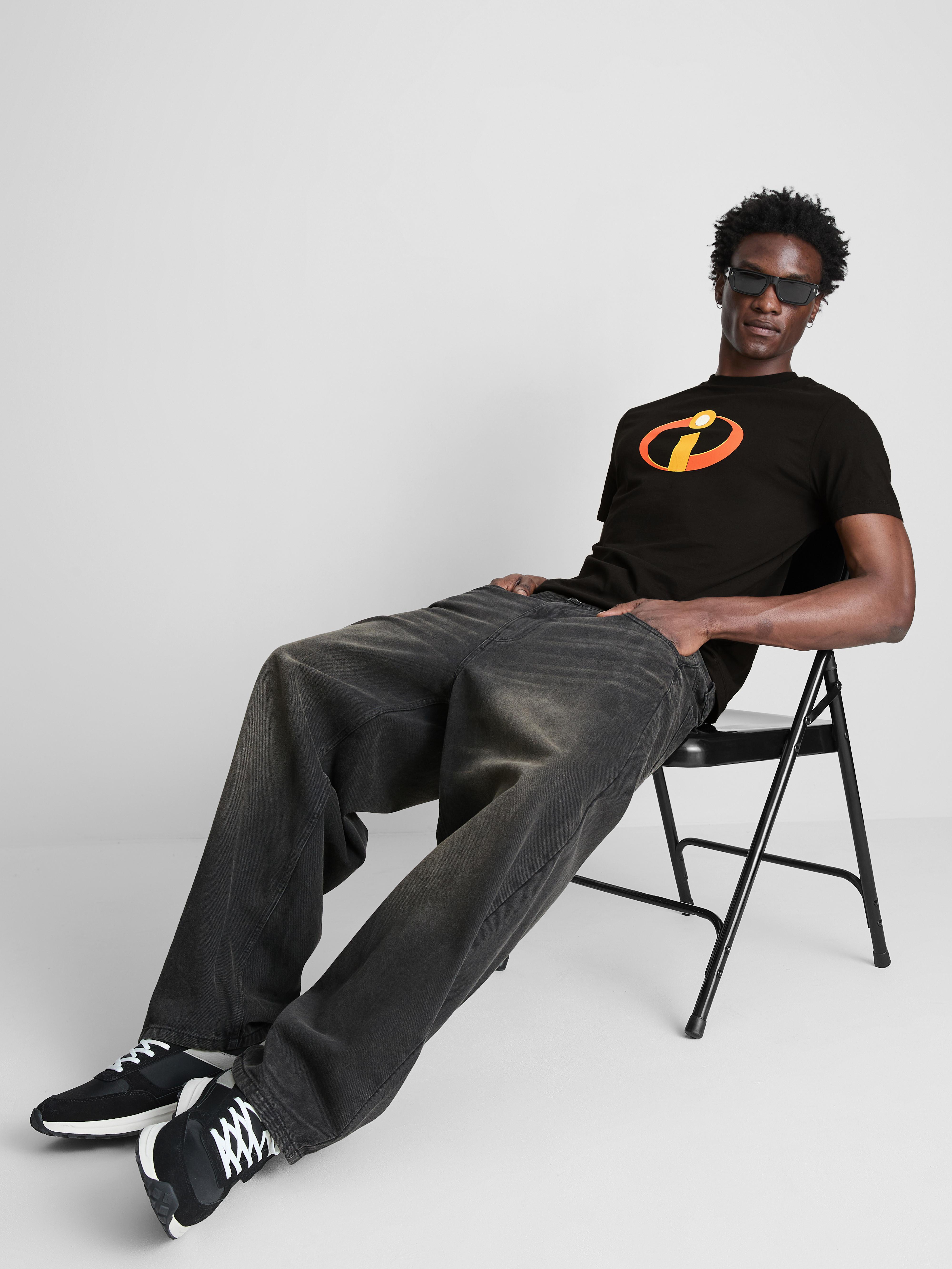 Camiseta con el logotipo de Los Increíbles de Disney