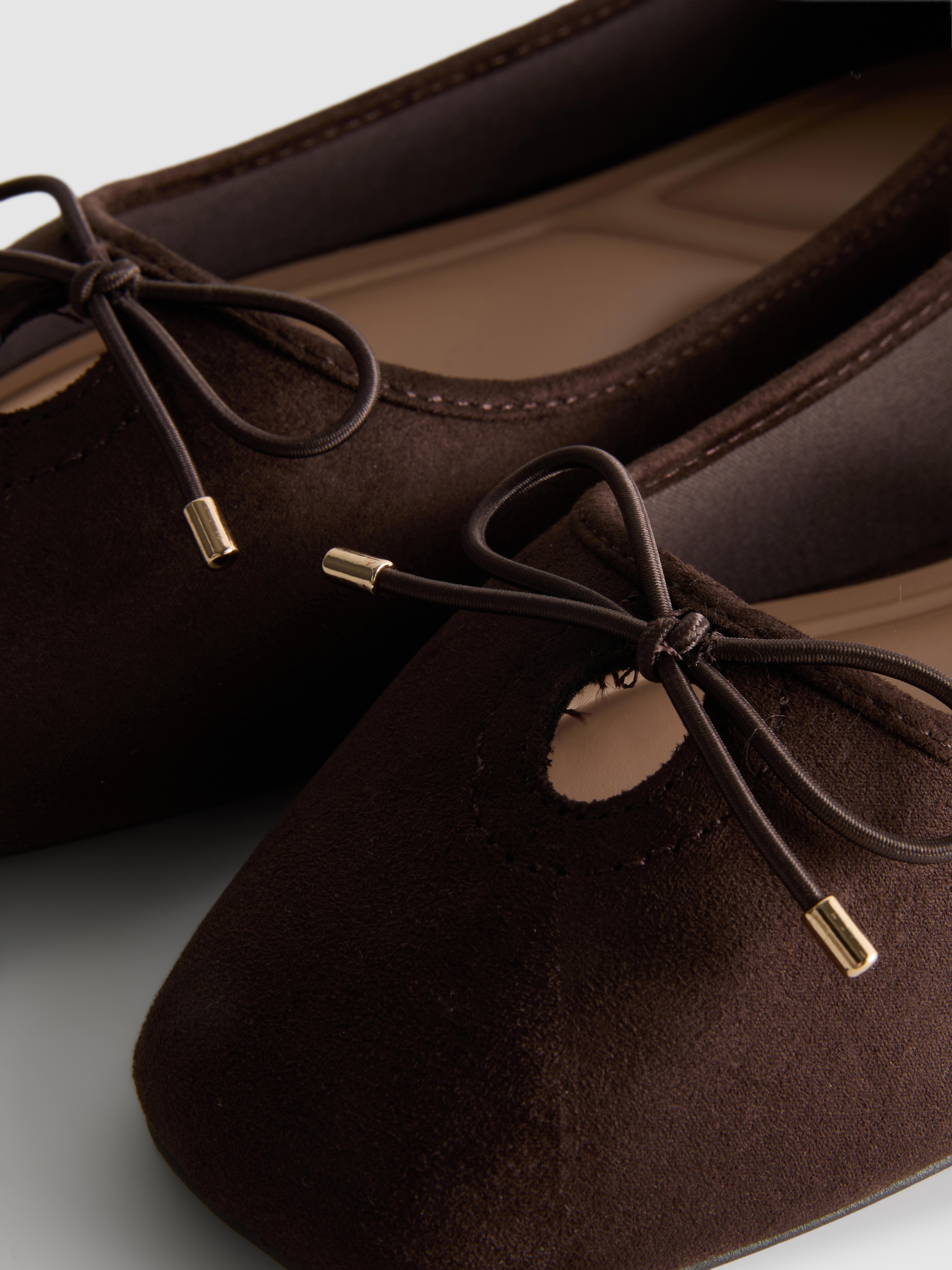 Wide Fit Keyhole Ballet Slip Ons